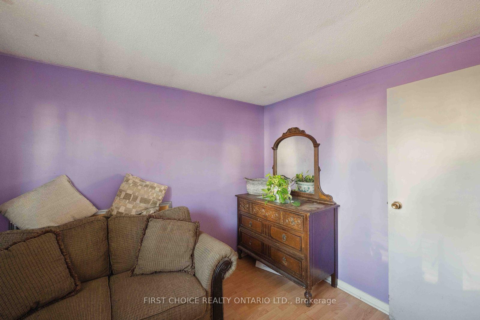 Photo 26 of 337 Amiens Street, Ottawa, Bilberry Creek/Queenswood Heights — HOMEH