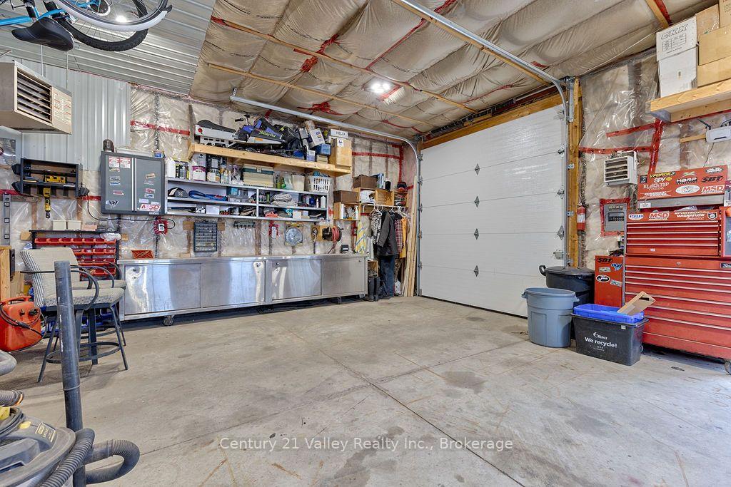 Photo 33 of 785 Eighth Street, Renfrew, Renfrew — HOMEH