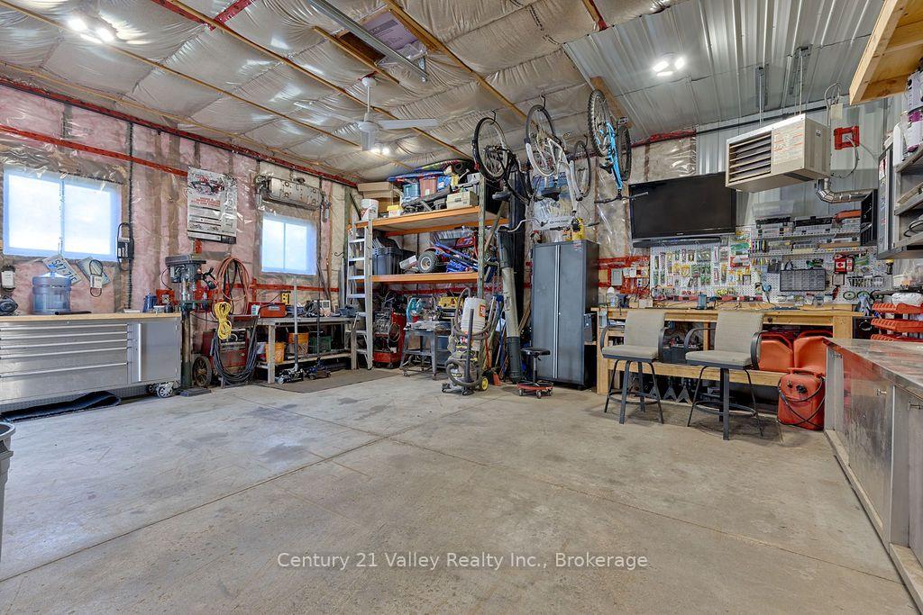 Photo 34 of 785 Eighth Street, Renfrew, Renfrew — HOMEH