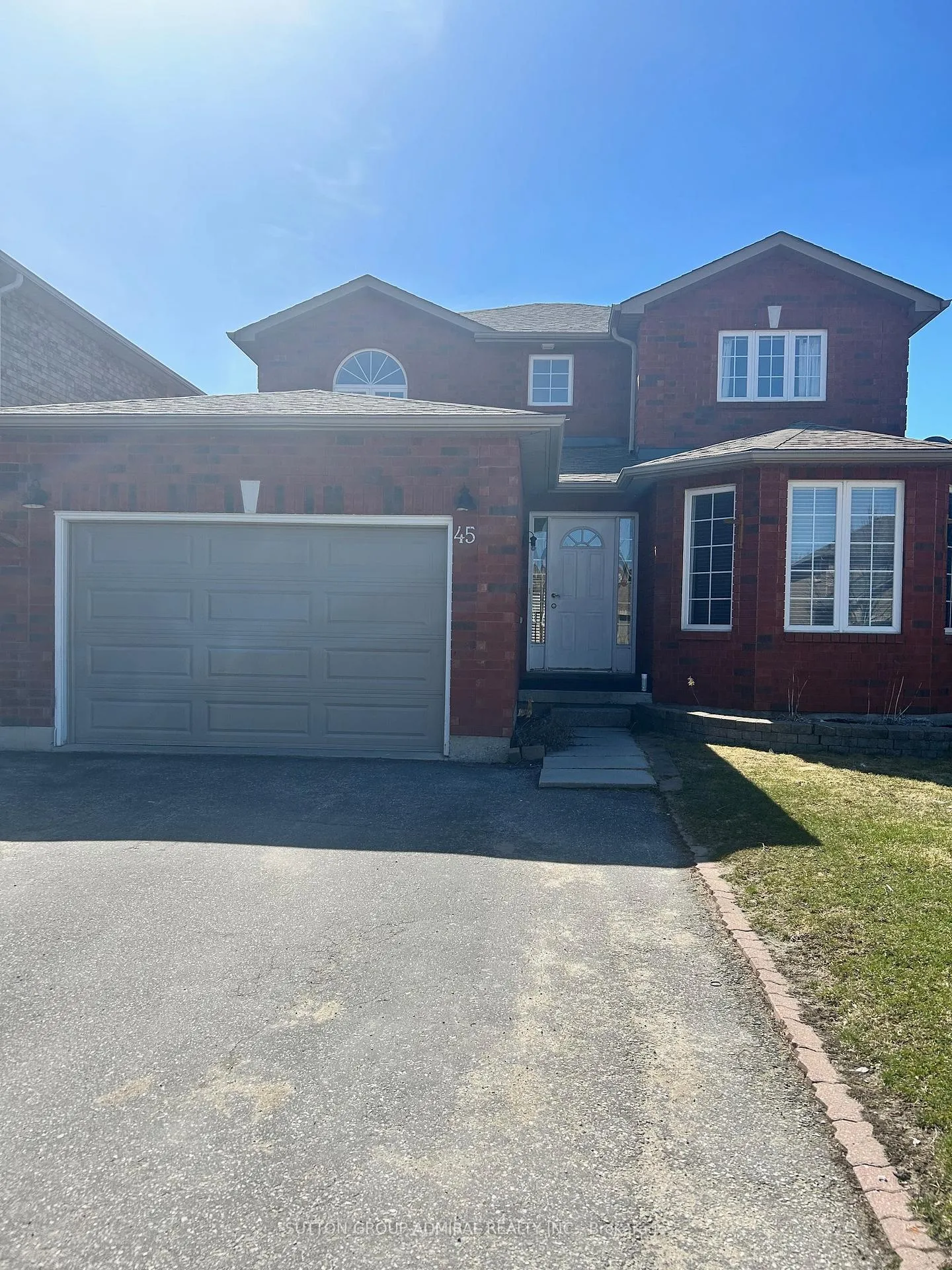 Photo 2 of 45 Irene Drive, Barrie, Painswick South — HOMEH