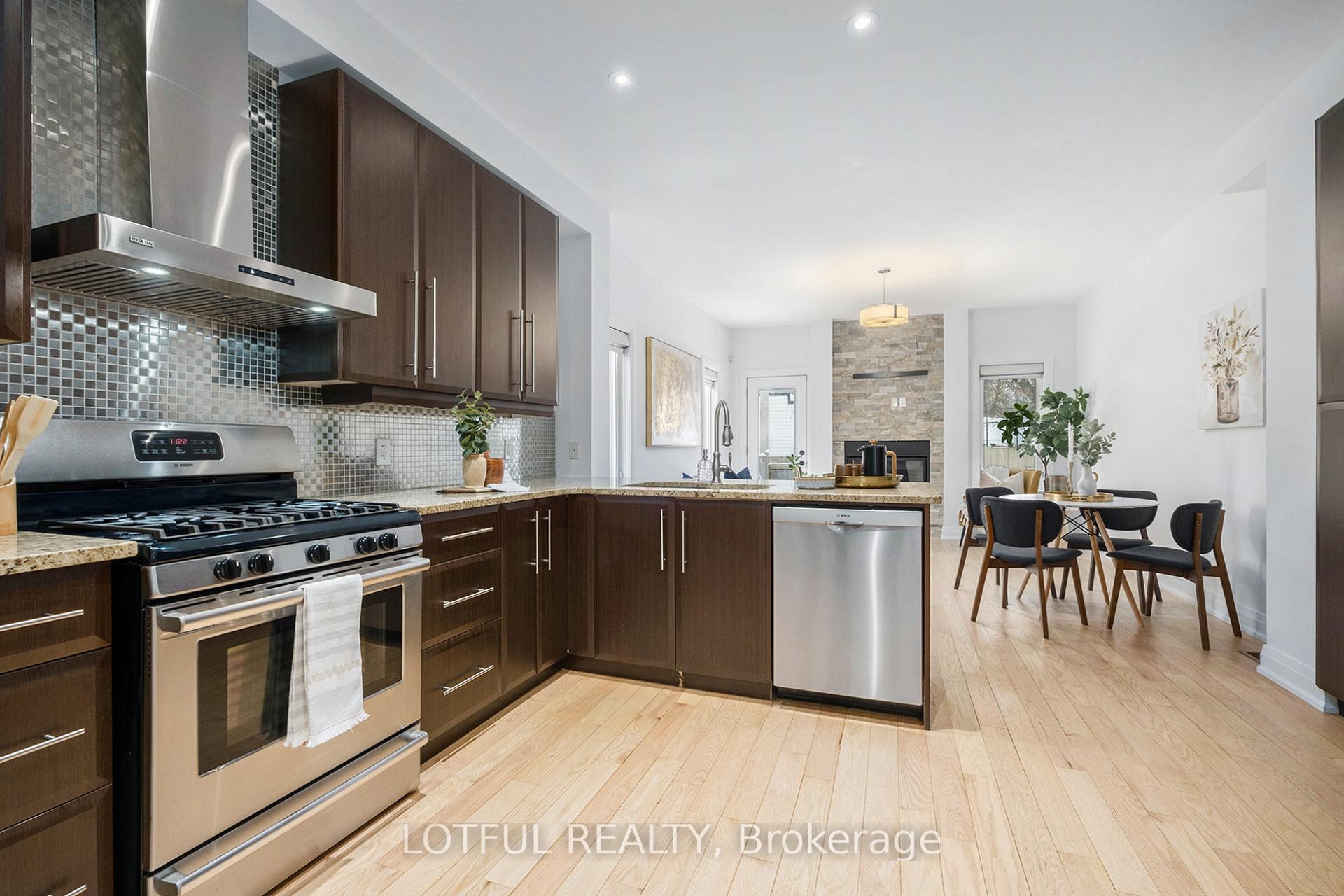 Photo 6 of Unit A, 58 Young Street, Ottawa, West Centre Town — HOMEH