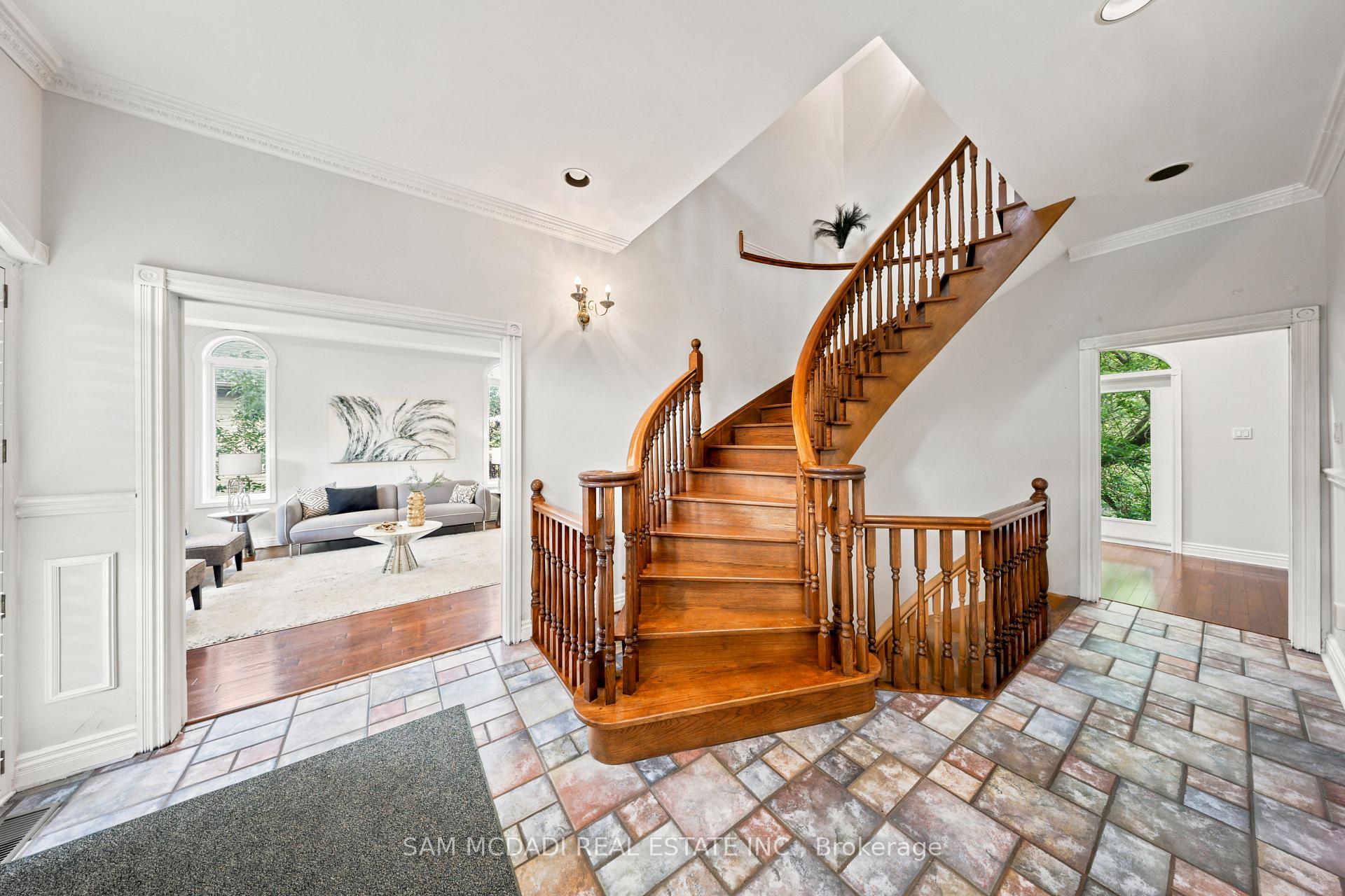 Photo 5 of 41 Cooperage Crescent, Richmond Hill, Westbrook — HOMEH