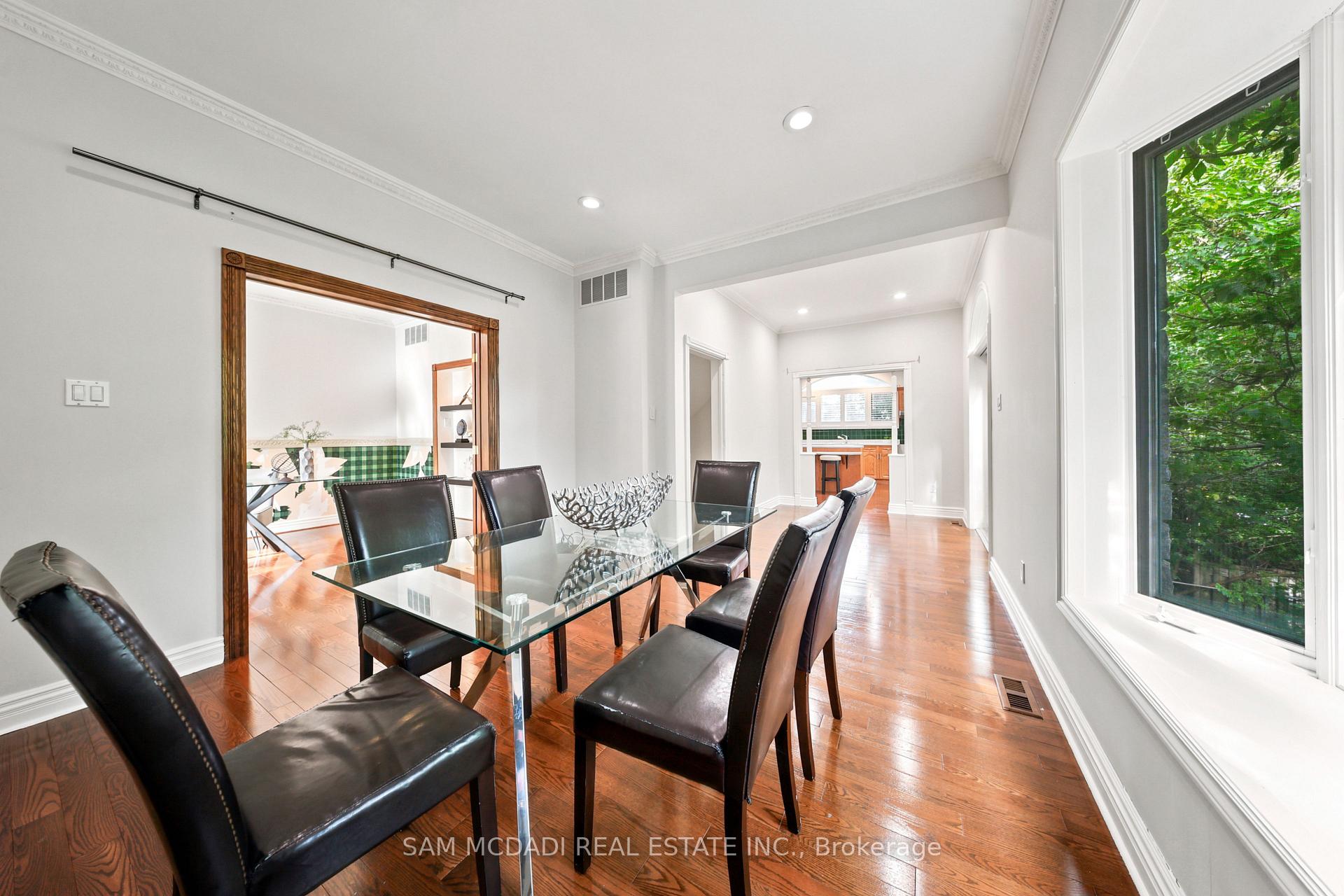Photo 18 of 41 Cooperage Crescent, Richmond Hill, Westbrook — HOMEH