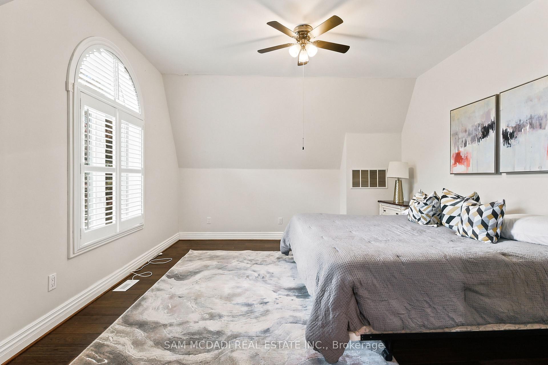 Photo 24 of 41 Cooperage Crescent, Richmond Hill, Westbrook — HOMEH
