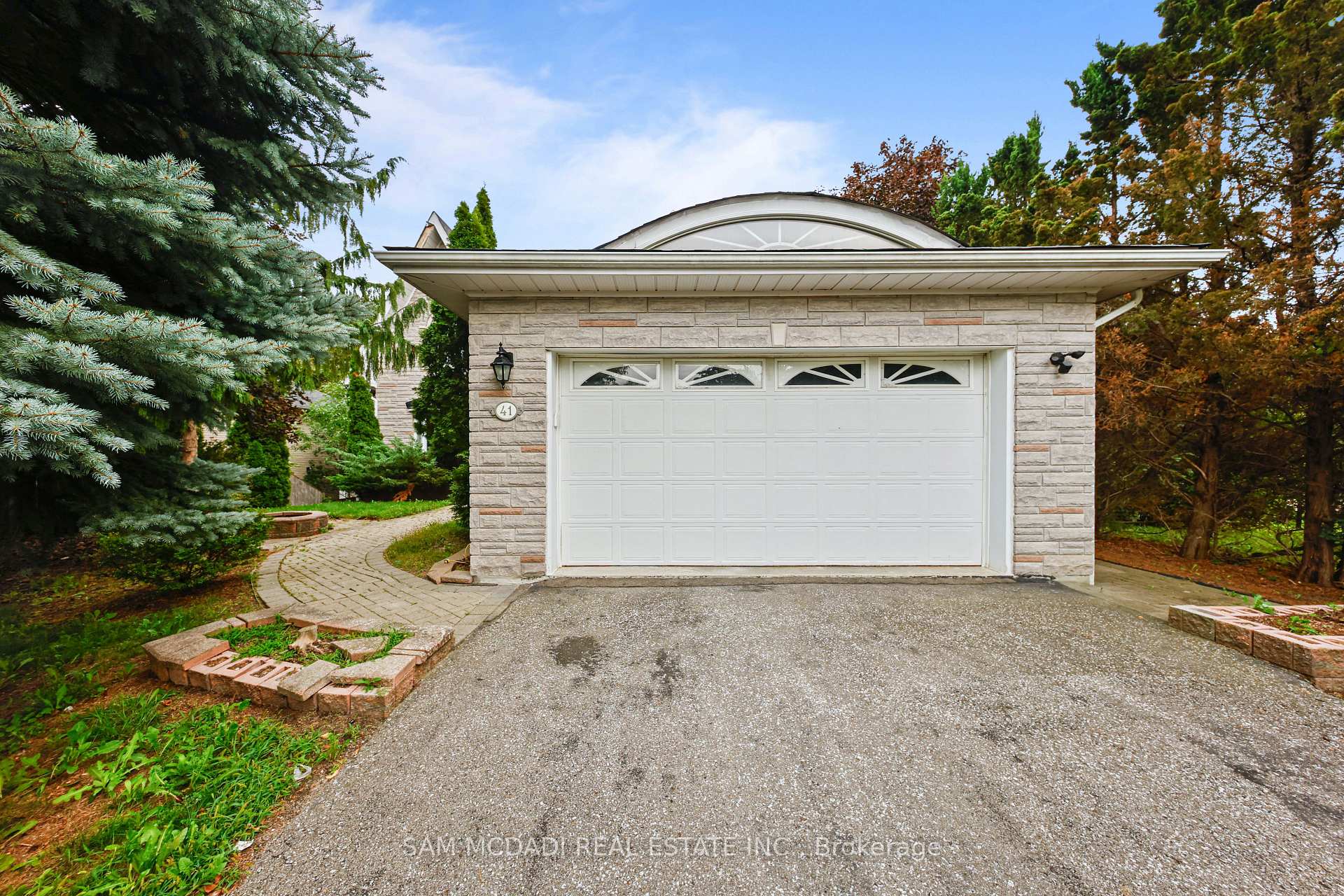 Photo 40 of 41 Cooperage Crescent, Richmond Hill, Westbrook — HOMEH