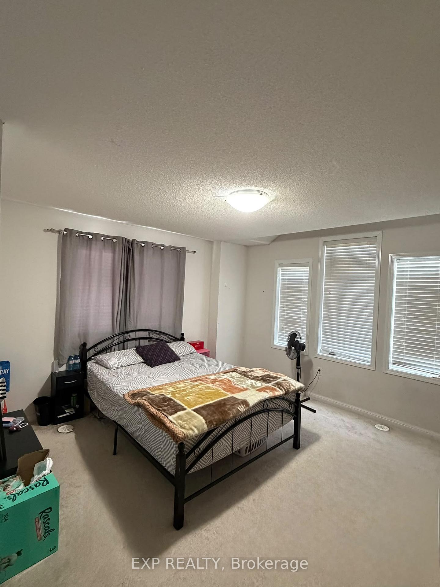 Photo 12 of 75 Agricola Road, Brampton, Northwest Brampton — HOMEH