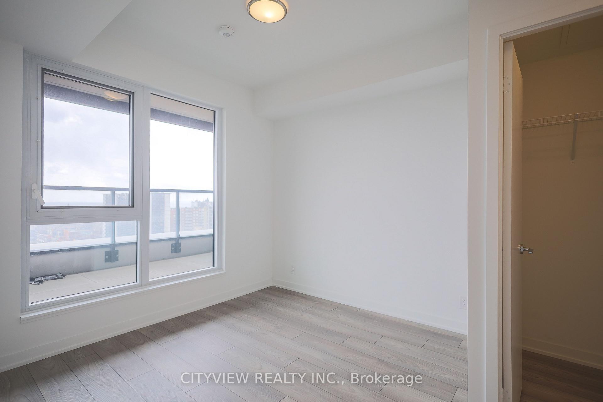 Photo 14 of Unit 913, 285 Dufferin Street, Toronto, South Parkdale — HOMEH