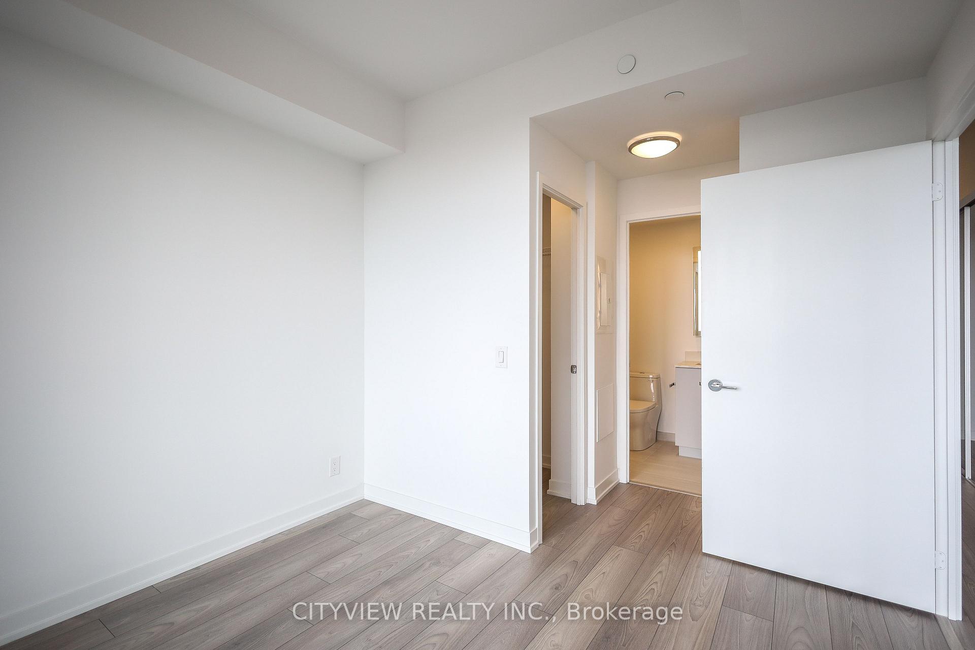 Photo 15 of Unit 913, 285 Dufferin Street, Toronto, South Parkdale — HOMEH