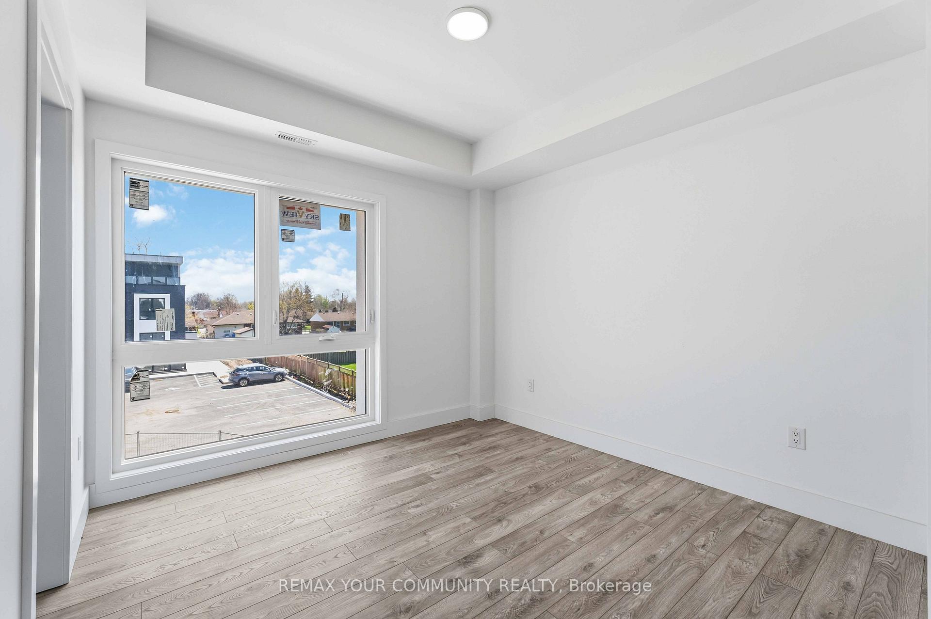 Photo 13 of Unit 315, 6638 McLeod Road, Niagara Falls, Oldfield — HOMEH