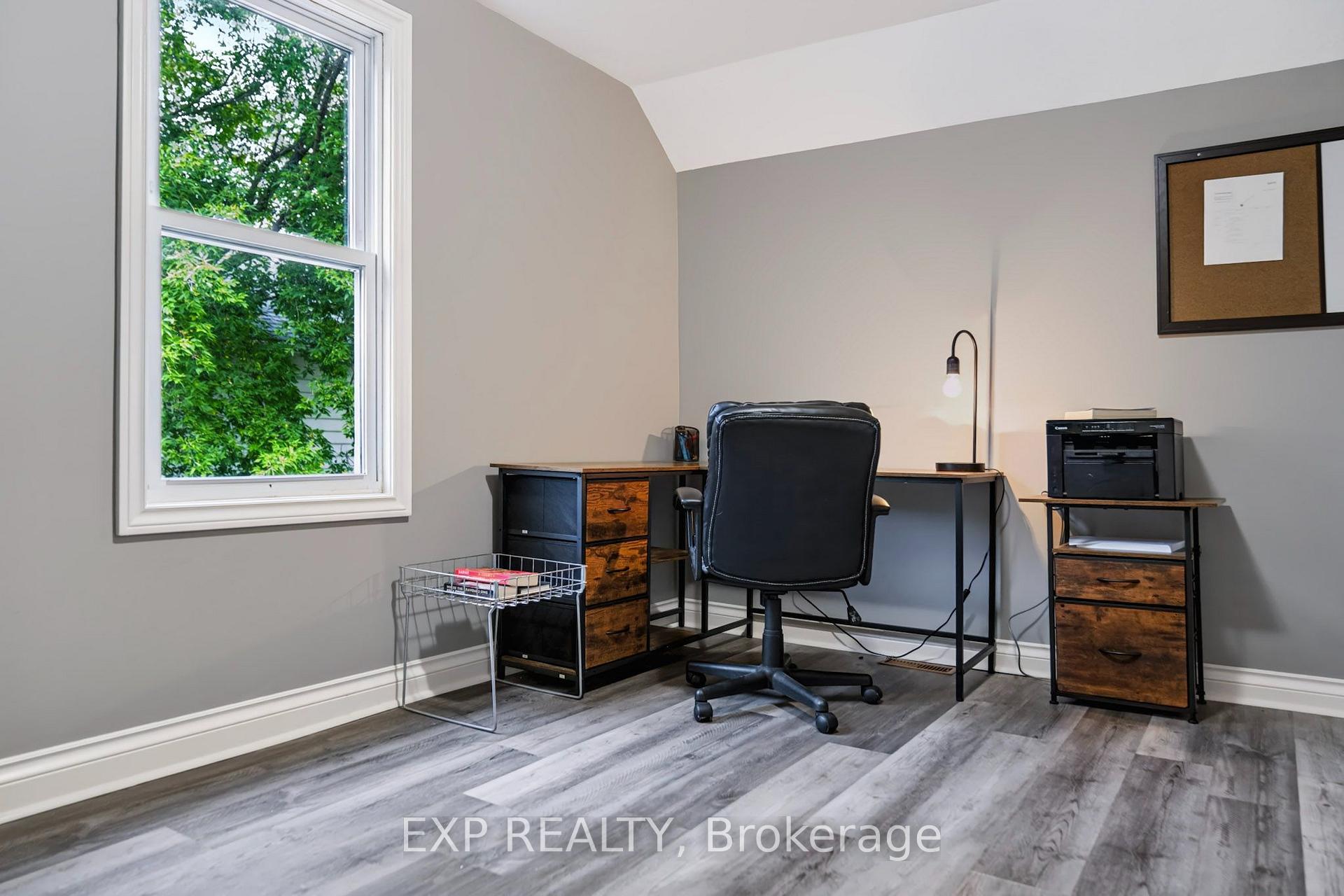 Photo 21 of 172 Lake Street, St. Catharines, Downtown — HOMEH
