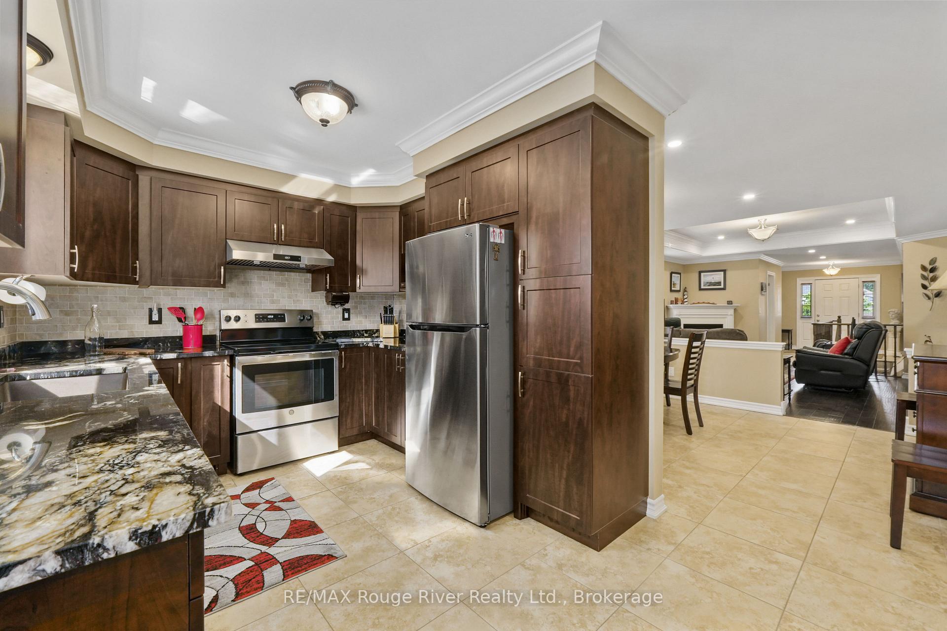 Photo 9 of 378 Lonsberry Drive, Cobourg — HOMEH