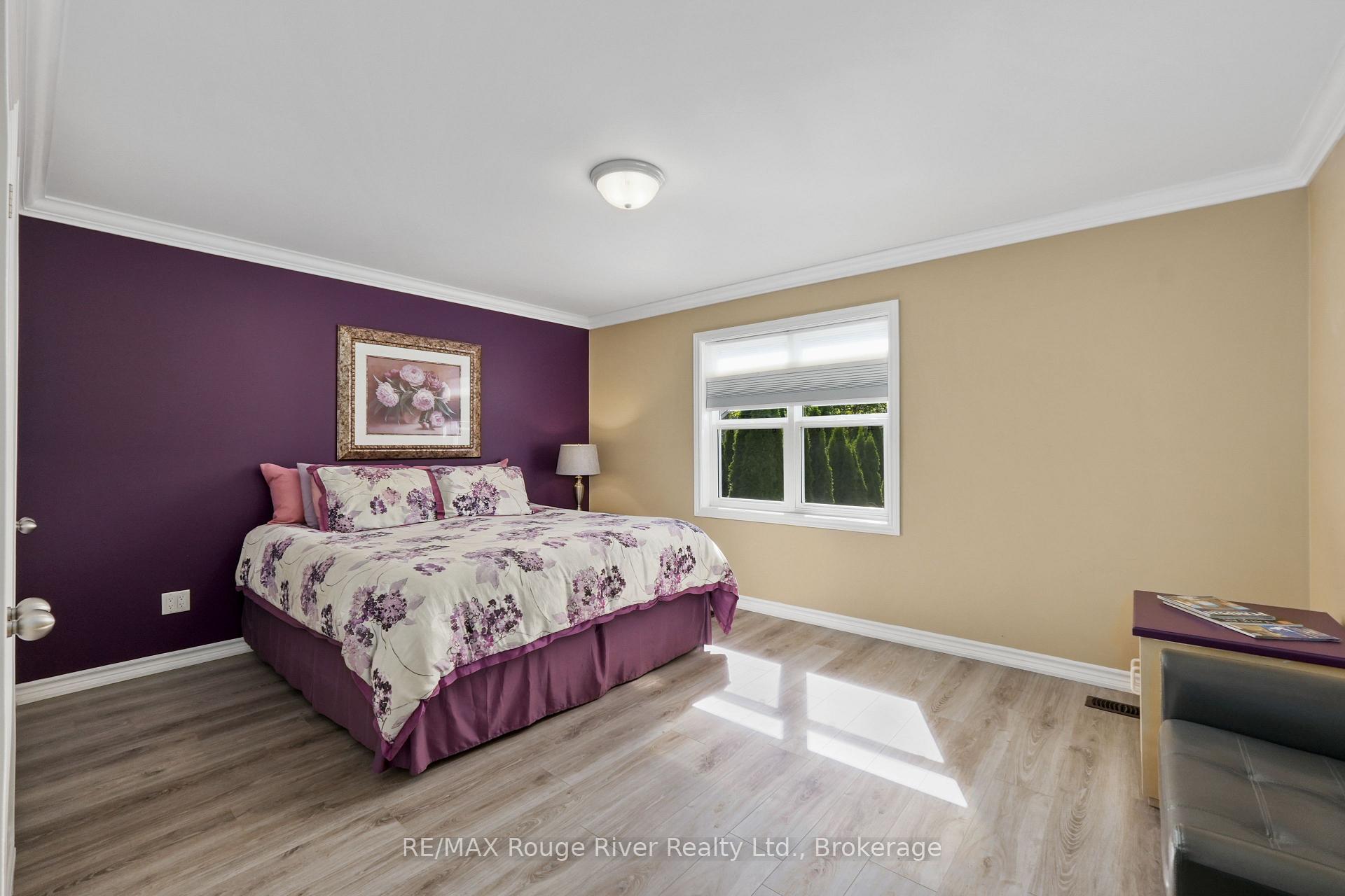 Photo 12 of 378 Lonsberry Drive, Cobourg — HOMEH