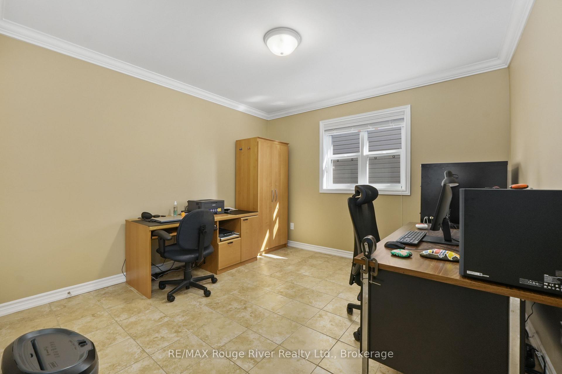 Photo 16 of 378 Lonsberry Drive, Cobourg — HOMEH