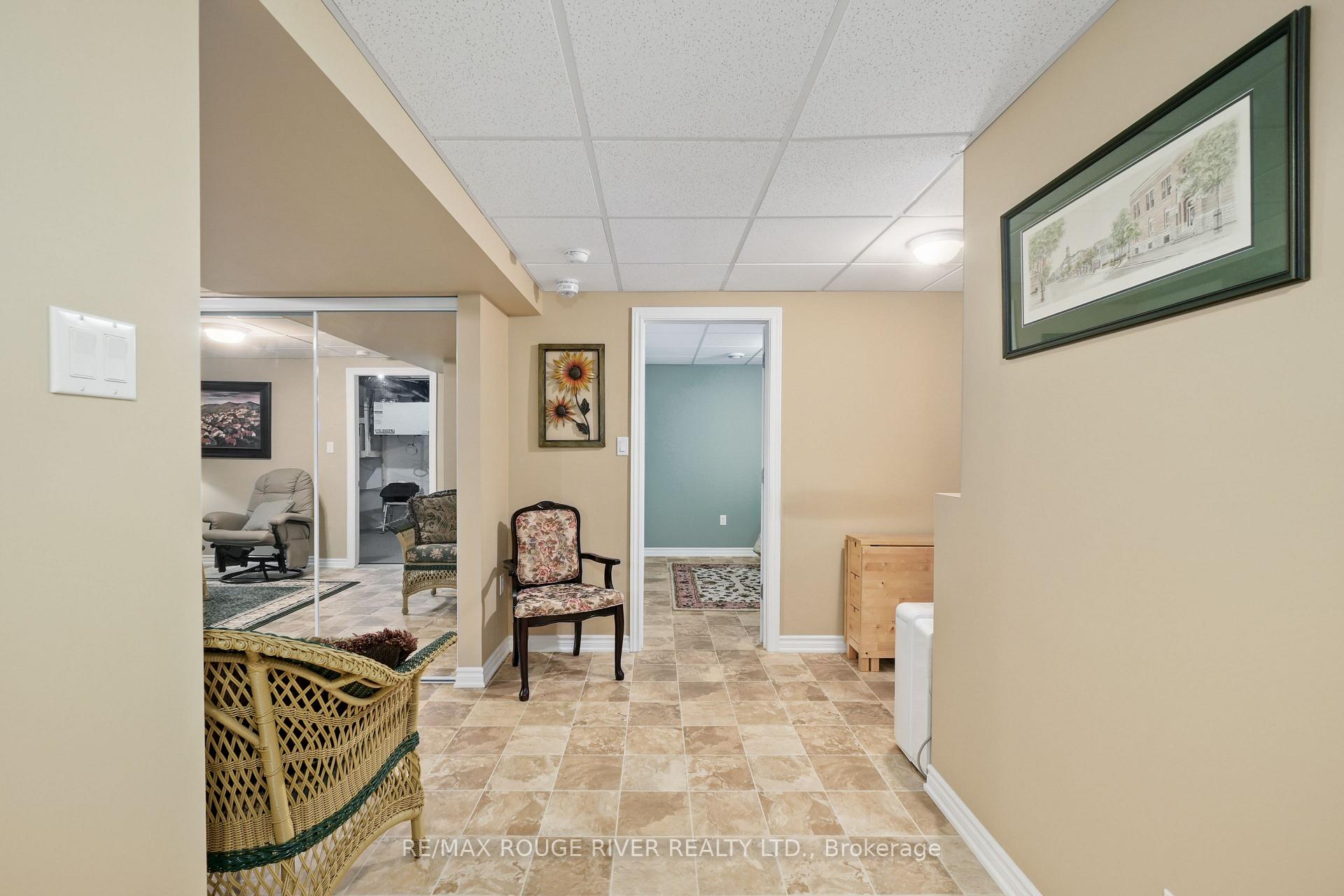 Photo 18 of 378 Lonsberry Drive, Cobourg — HOMEH