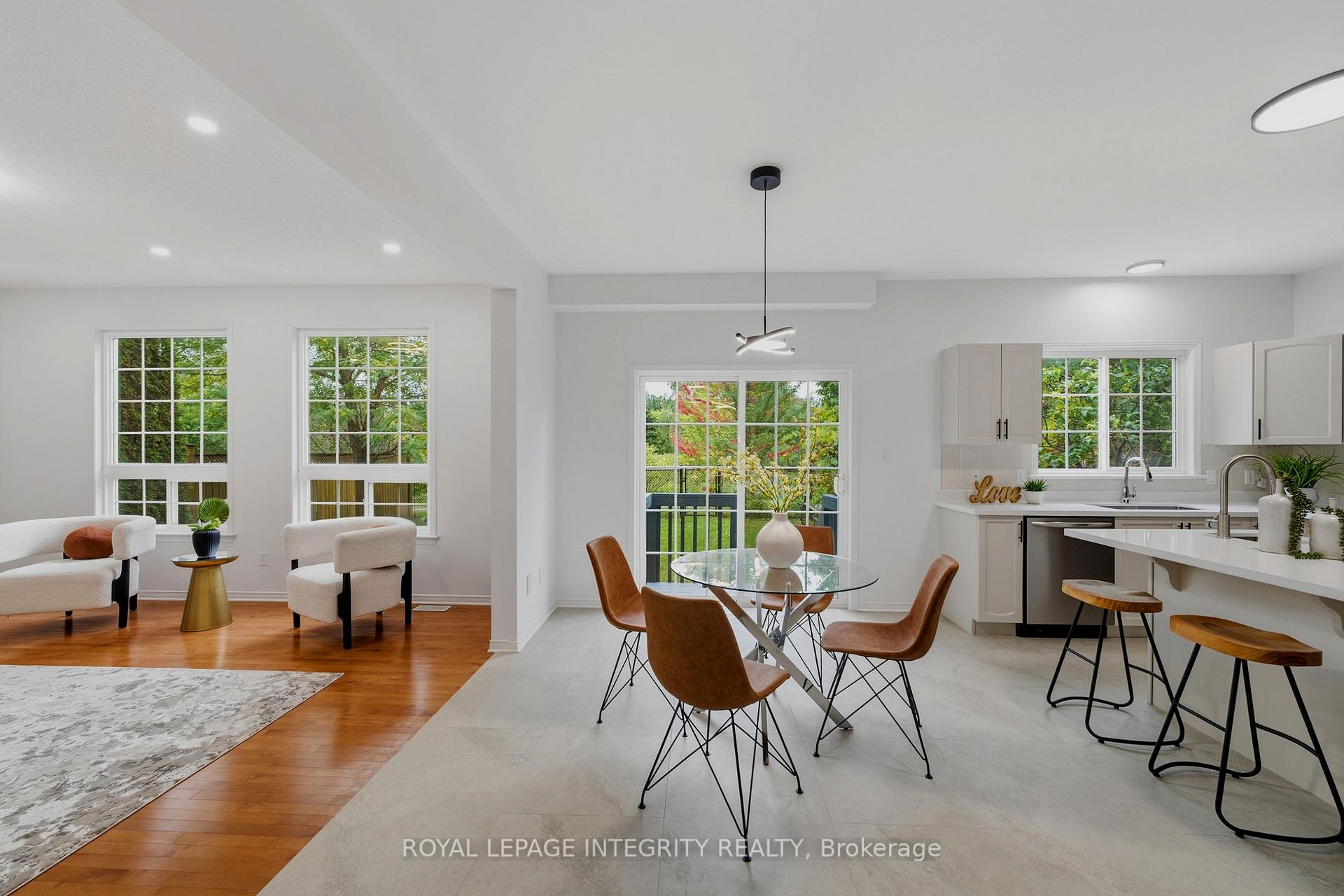 Photo 11 of 176 Windance Crescent, Ottawa, Kanata - Morgan's Grant/South March — HOMEH
