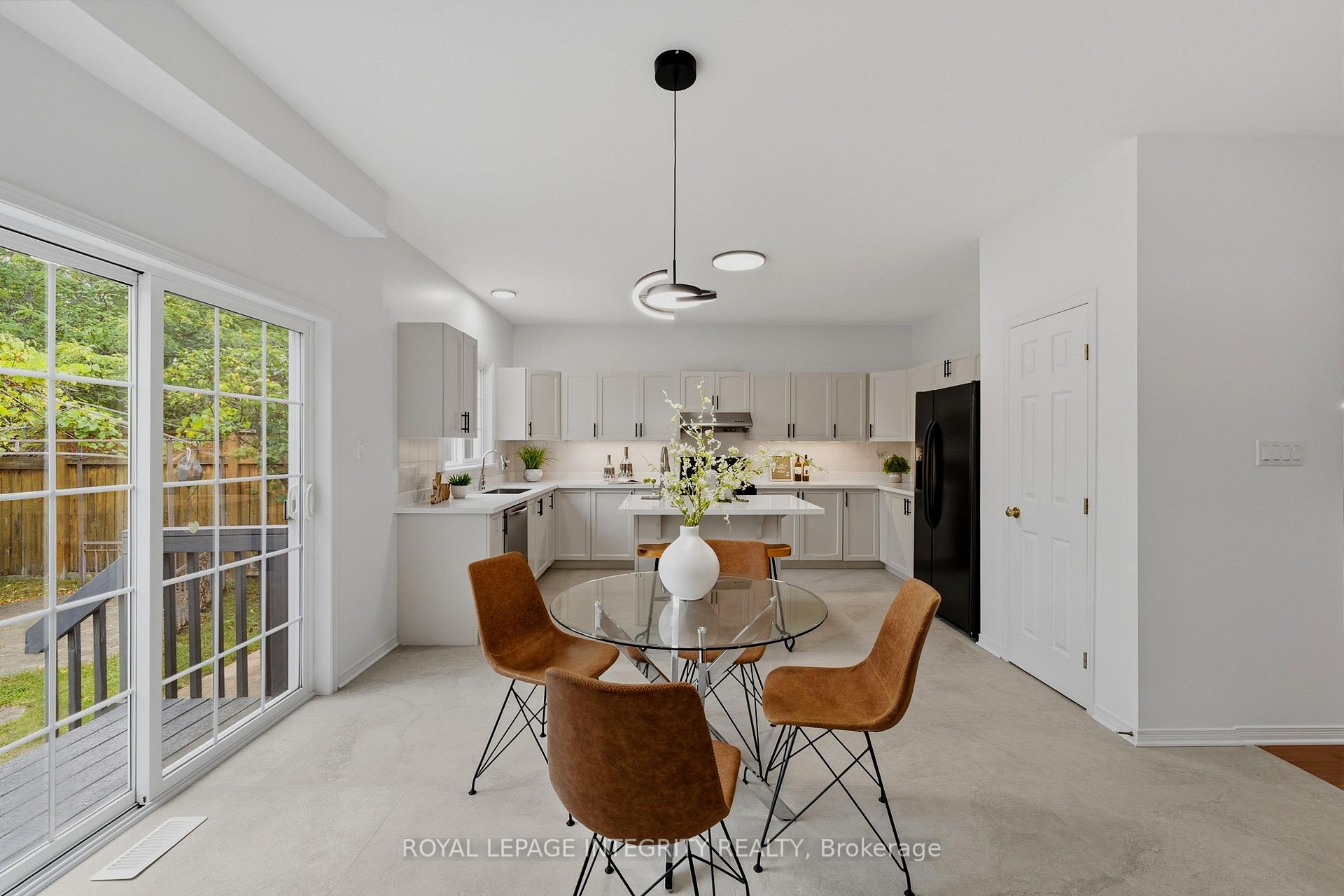Photo 12 of 176 Windance Crescent, Ottawa, Kanata - Morgan's Grant/South March — HOMEH