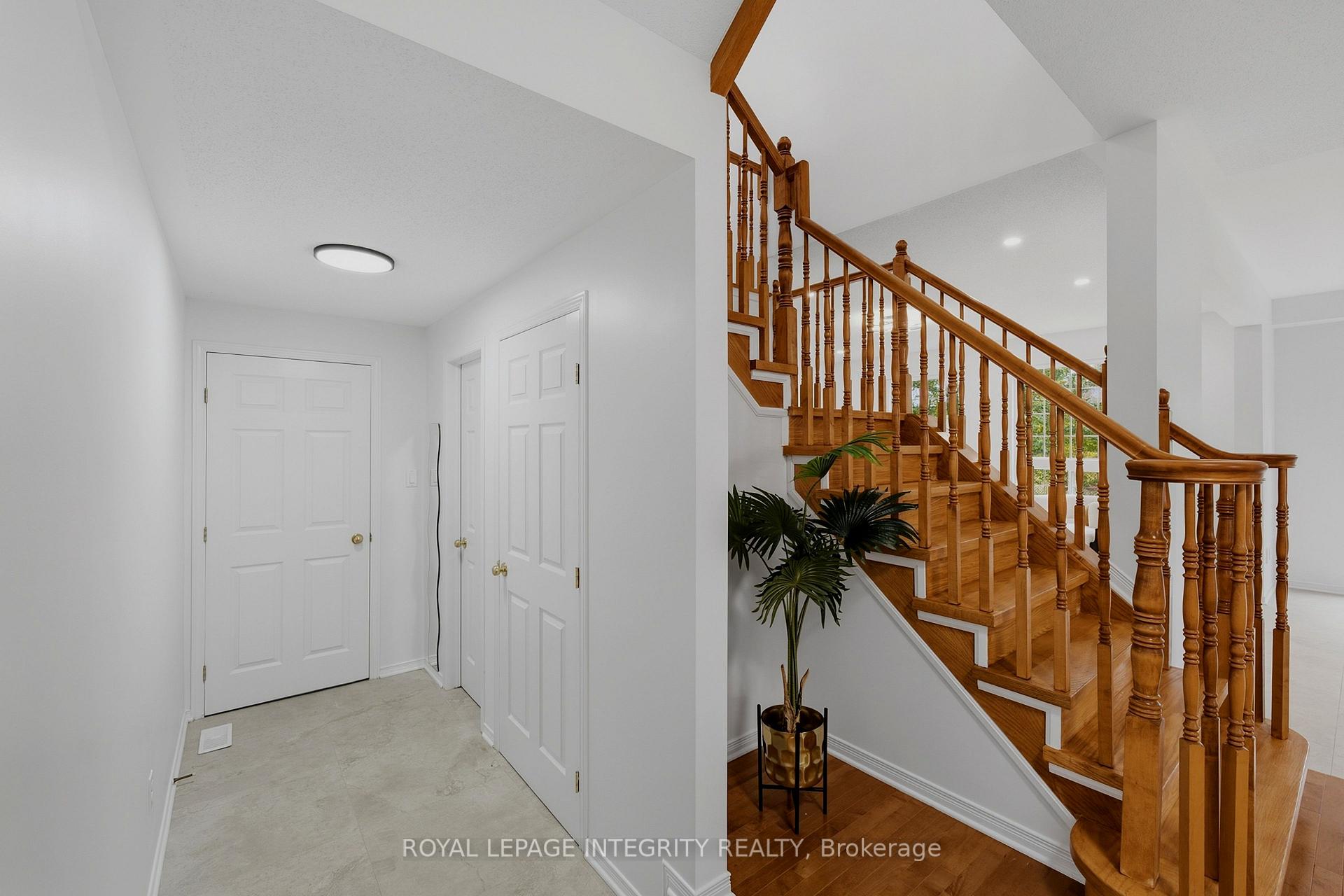 Photo 21 of 176 Windance Crescent, Ottawa, Kanata - Morgan's Grant/South March — HOMEH