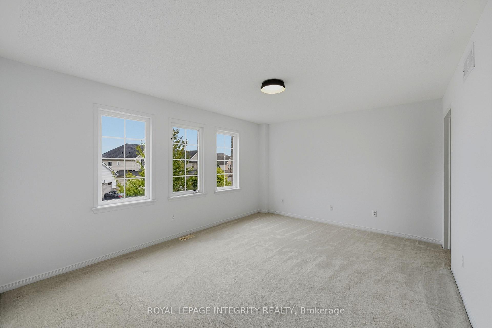 Photo 41 of 176 Windance Crescent, Ottawa, Kanata - Morgan's Grant/South March — HOMEH