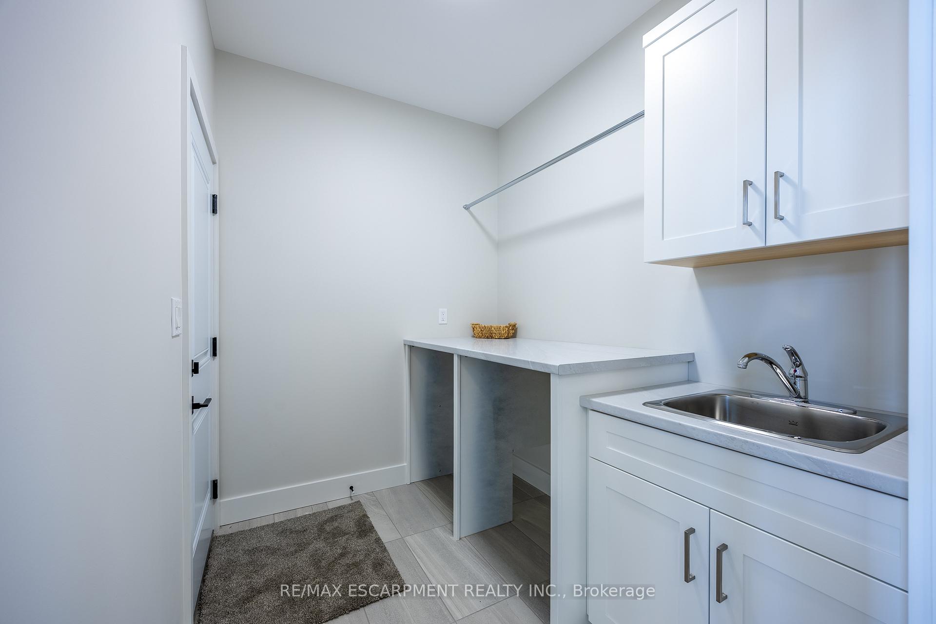 Photo 6 of 34 Andrew Avenue, Norfolk, Simcoe — HOMEH