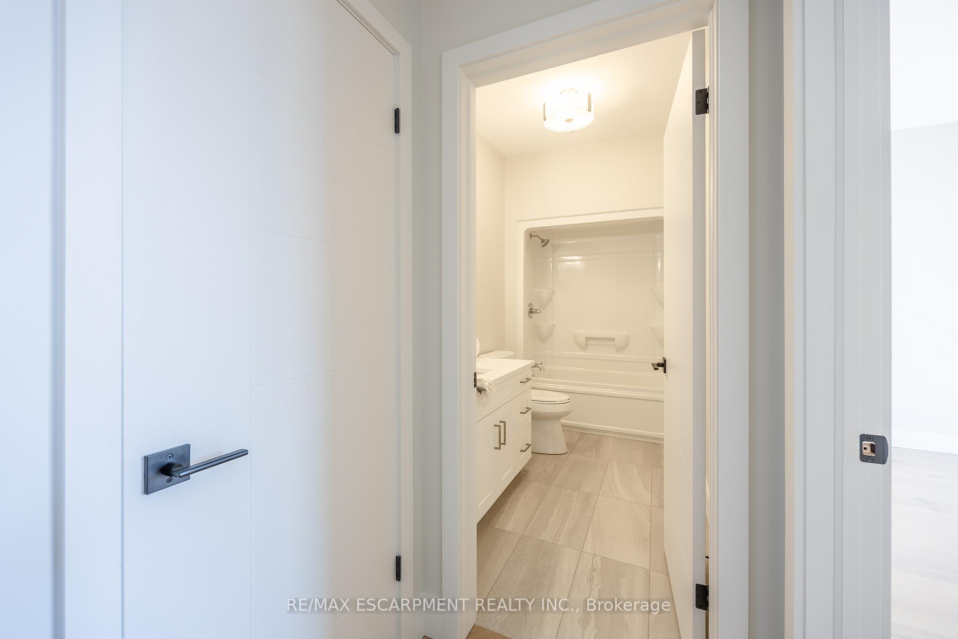 Photo 8 of 34 Andrew Avenue, Norfolk, Simcoe — HOMEH
