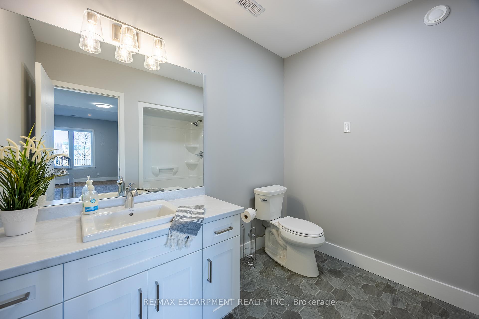 Photo 26 of 34 Andrew Avenue, Norfolk, Simcoe — HOMEH