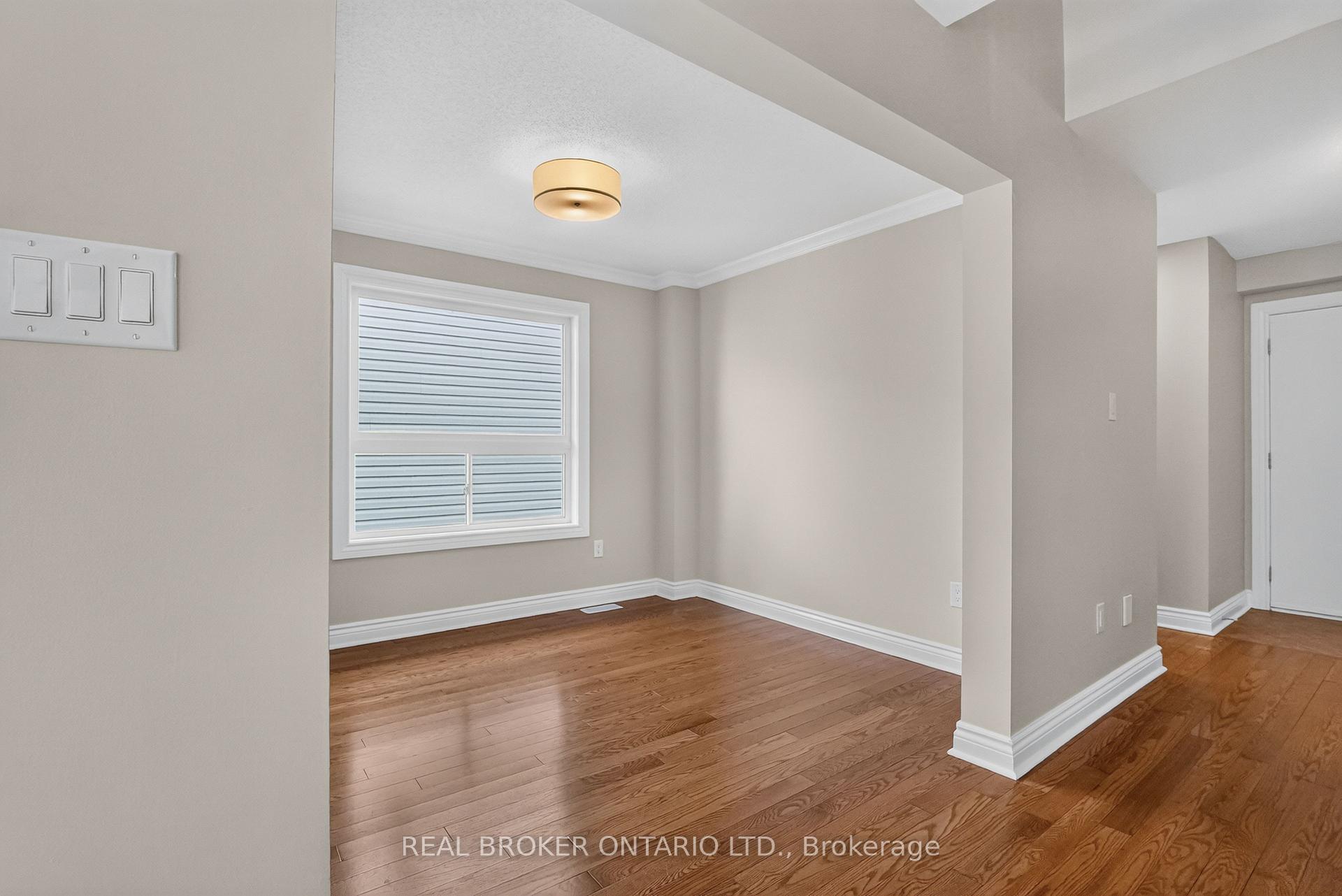 Photo 8 of 56 Bannock Crescent, Ottawa, Kanata - Morgan's Grant/South March — HOMEH