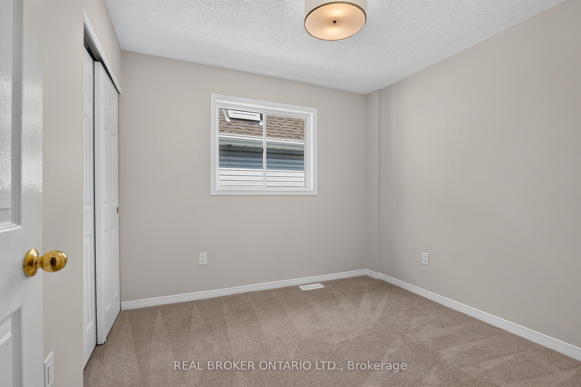 Photo 26 of 56 Bannock Crescent, Ottawa, Kanata - Morgan's Grant/South March — HOMEH