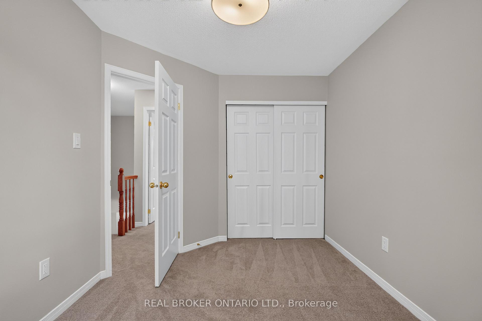 Photo 32 of 56 Bannock Crescent, Ottawa, Kanata - Morgan's Grant/South March — HOMEH