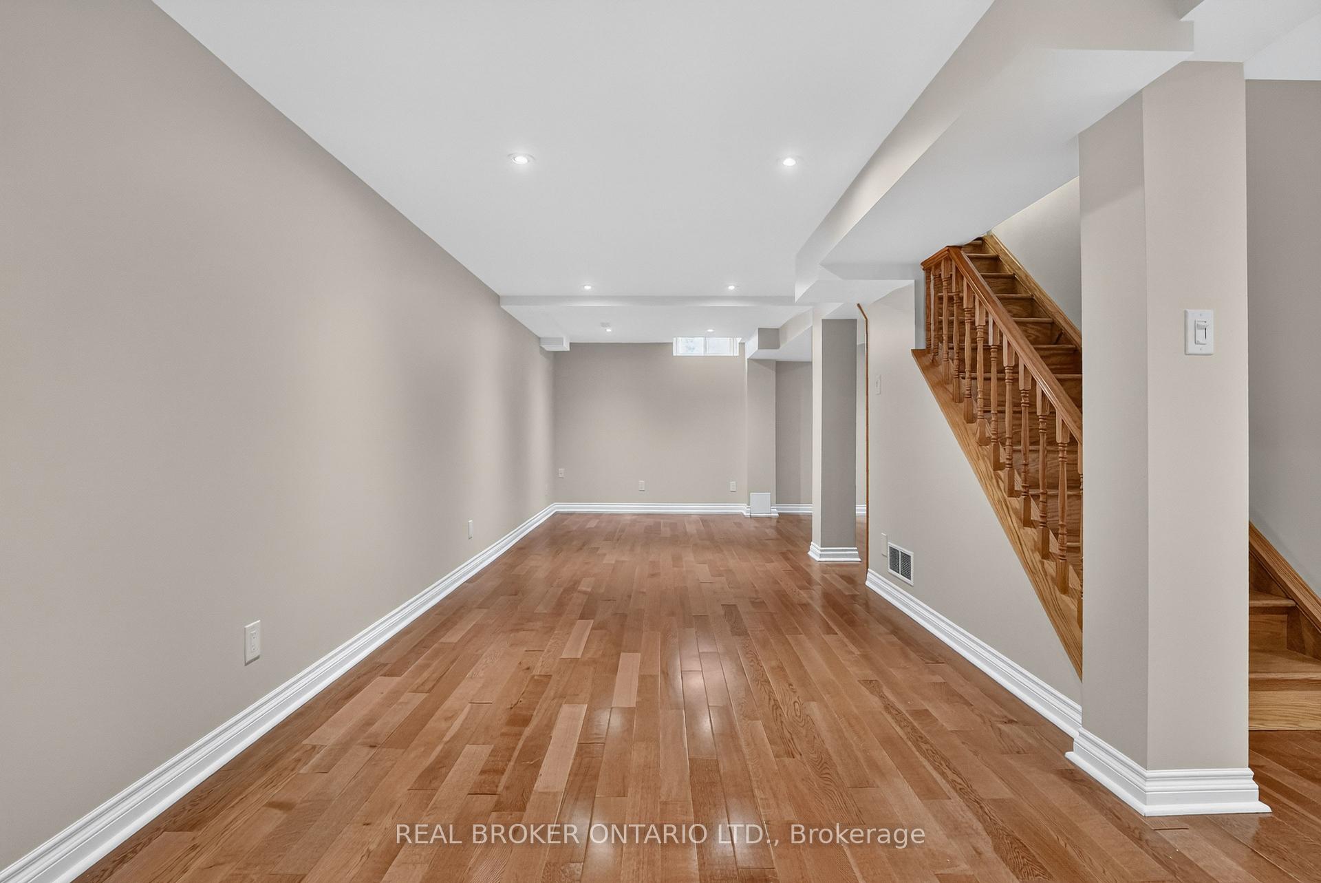 Photo 35 of 56 Bannock Crescent, Ottawa, Kanata - Morgan's Grant/South March — HOMEH