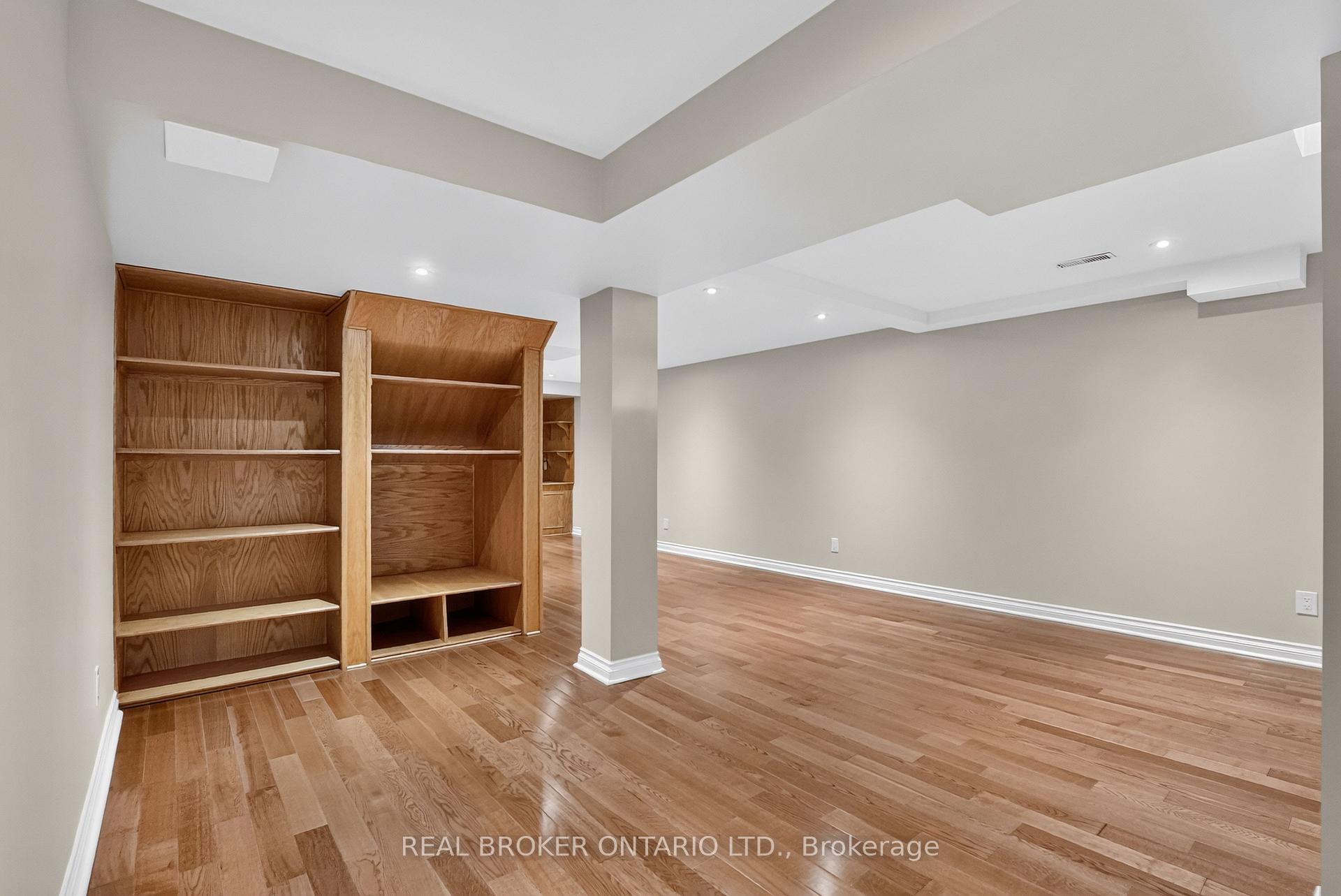 Photo 37 of 56 Bannock Crescent, Ottawa, Kanata - Morgan's Grant/South March — HOMEH