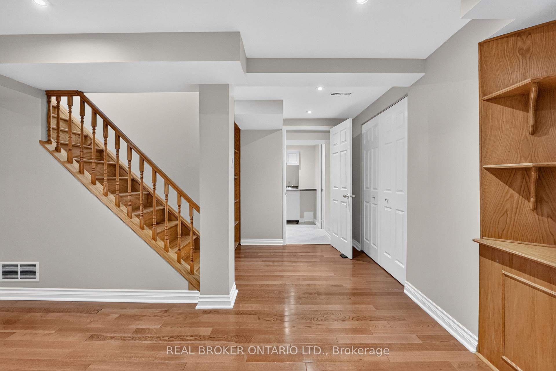 Photo 38 of 56 Bannock Crescent, Ottawa, Kanata - Morgan's Grant/South March — HOMEH
