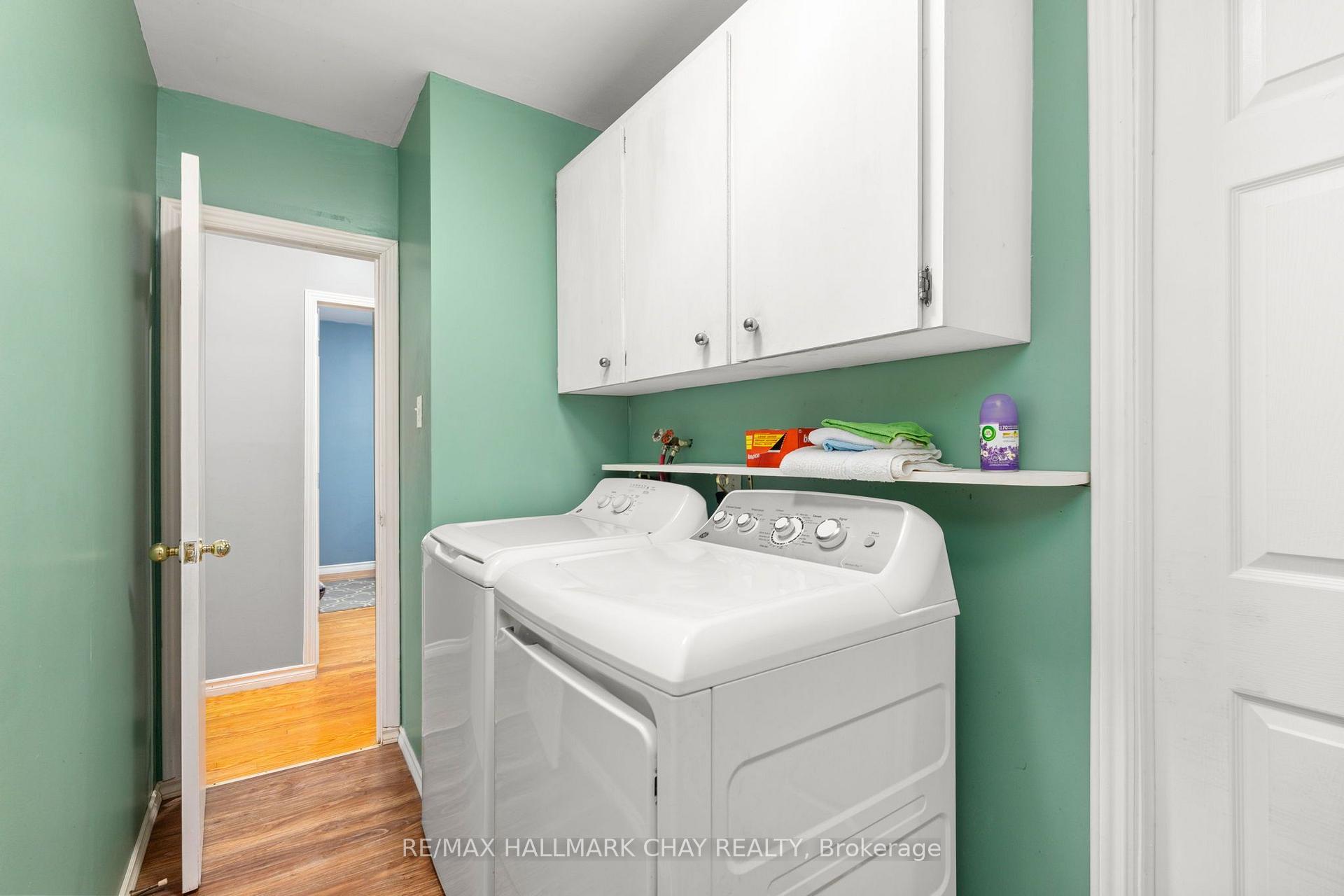 Photo 15 of 41 Aberdeen Crescent, Brampton, Avondale — HOMEH