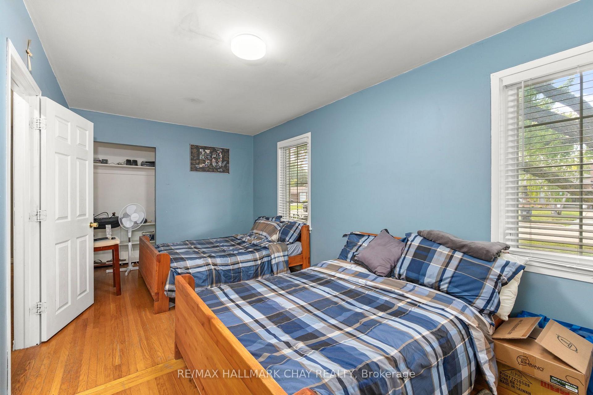 Photo 19 of 41 Aberdeen Crescent, Brampton, Avondale — HOMEH