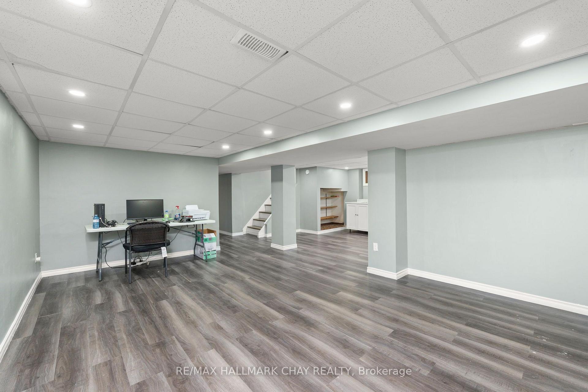 Photo 24 of 41 Aberdeen Crescent, Brampton, Avondale — HOMEH