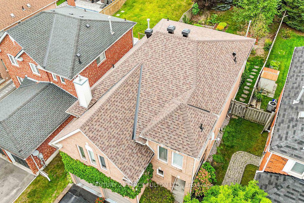 Photo 24 of 84 Loraview Lane, Aurora, Aurora Highlands — HOMEH