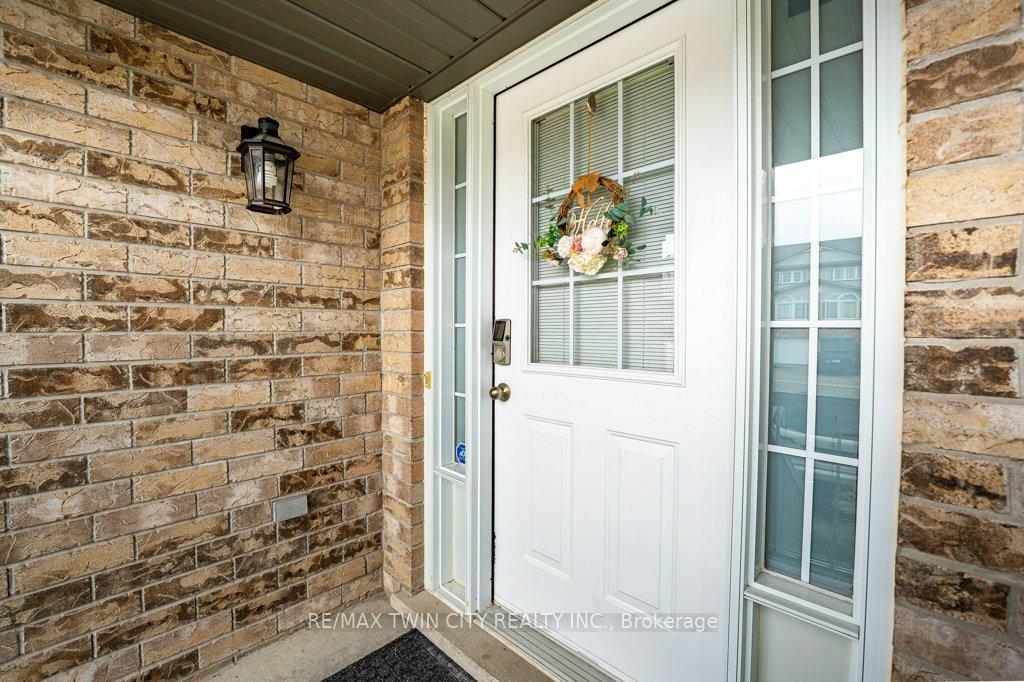 Photo 2 of 41 Madeleine Street, Kitchener, Huron Park — HOMEH