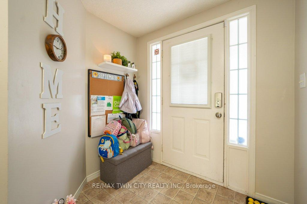 Photo 4 of 41 Madeleine Street, Kitchener, Huron Park — HOMEH