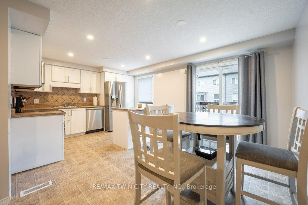 Photo 7 of 41 Madeleine Street, Kitchener, Huron Park — HOMEH