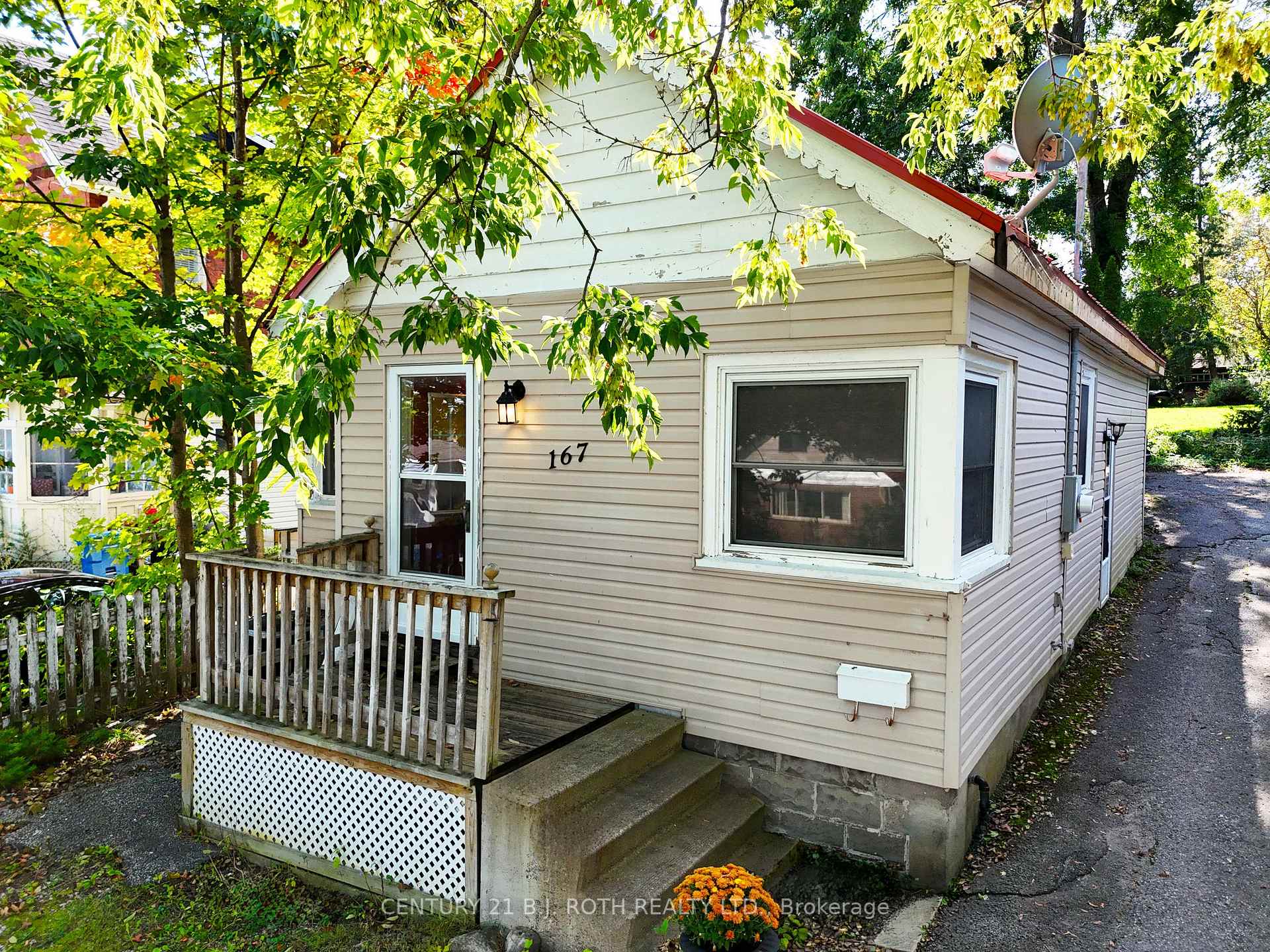 Photo of 167 Laclie Street