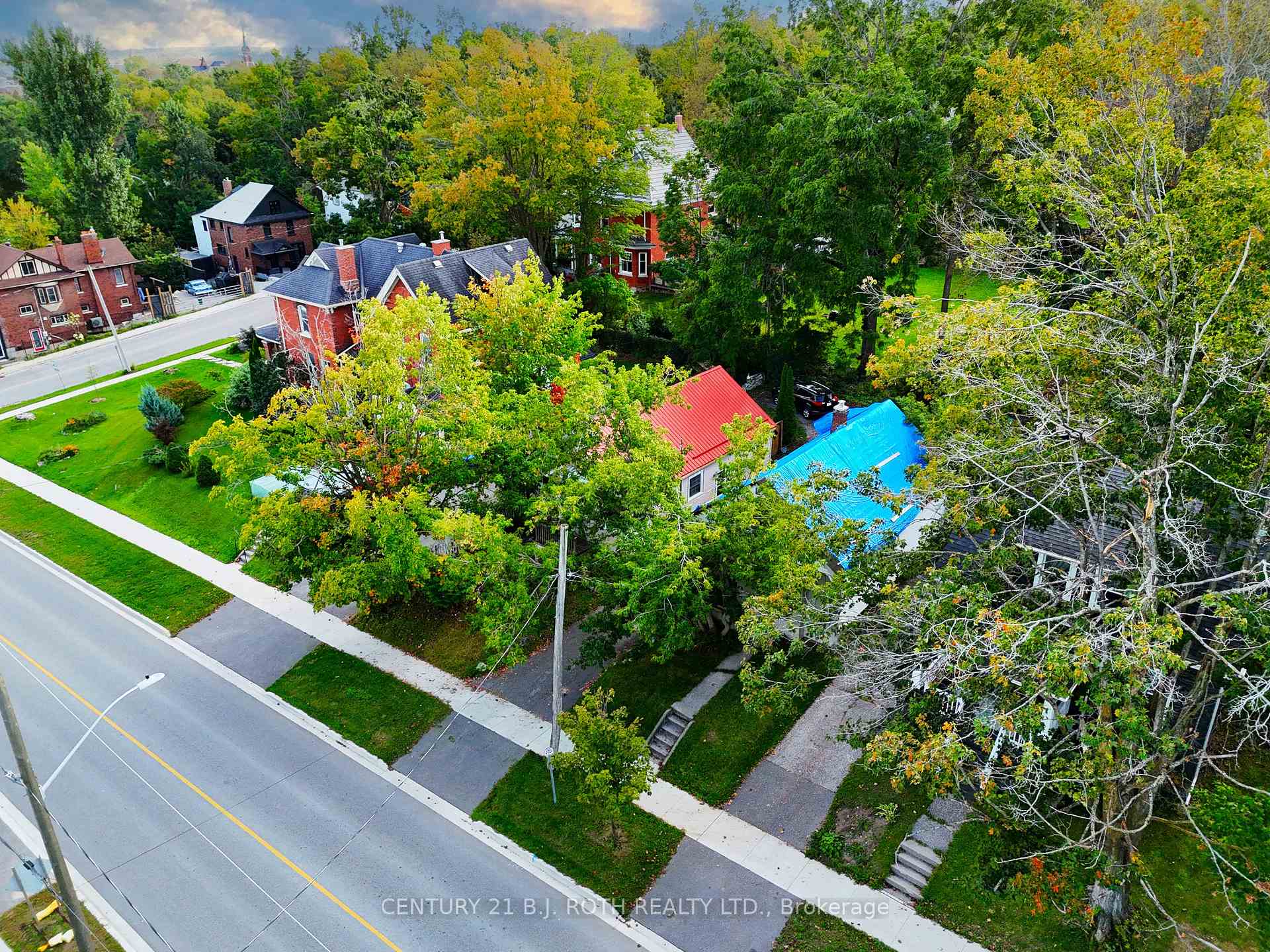 Photo 15 of 167 Laclie Street, Orillia — HOMEH