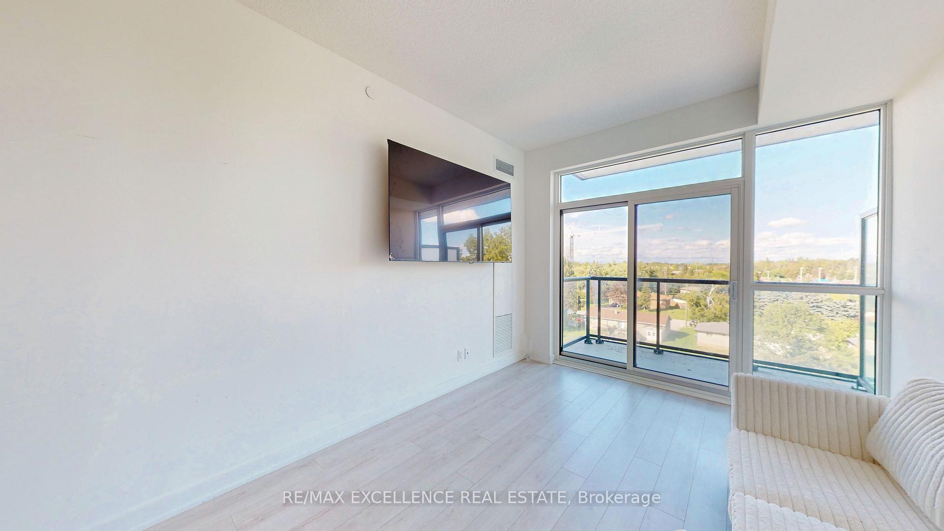 Photo 11 of Unit 524, 681 Yonge Street, Barrie, Painswick South — HOMEH
