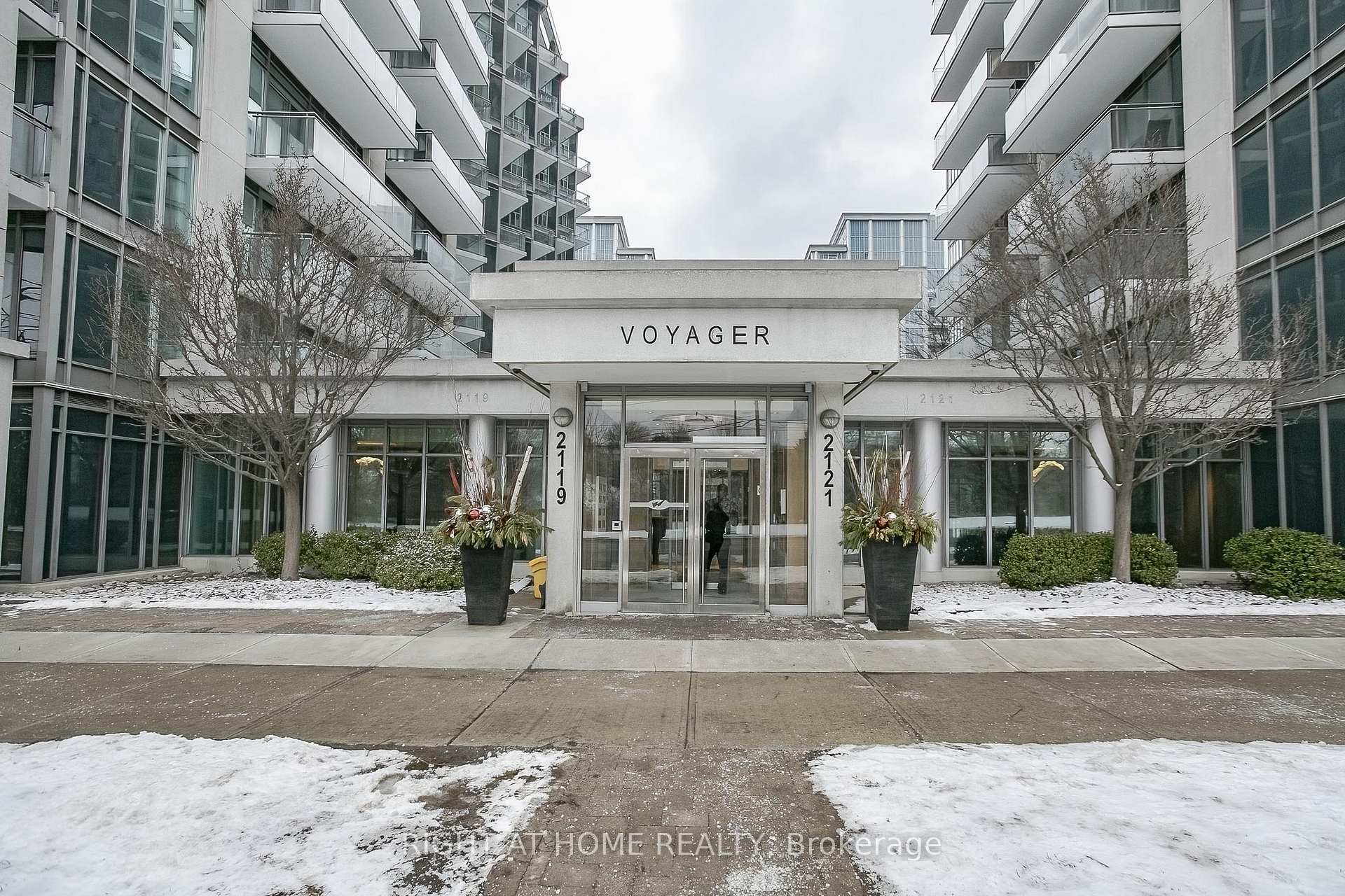 Photo of Unit 217, 2119 Lake Shore Boulevard W