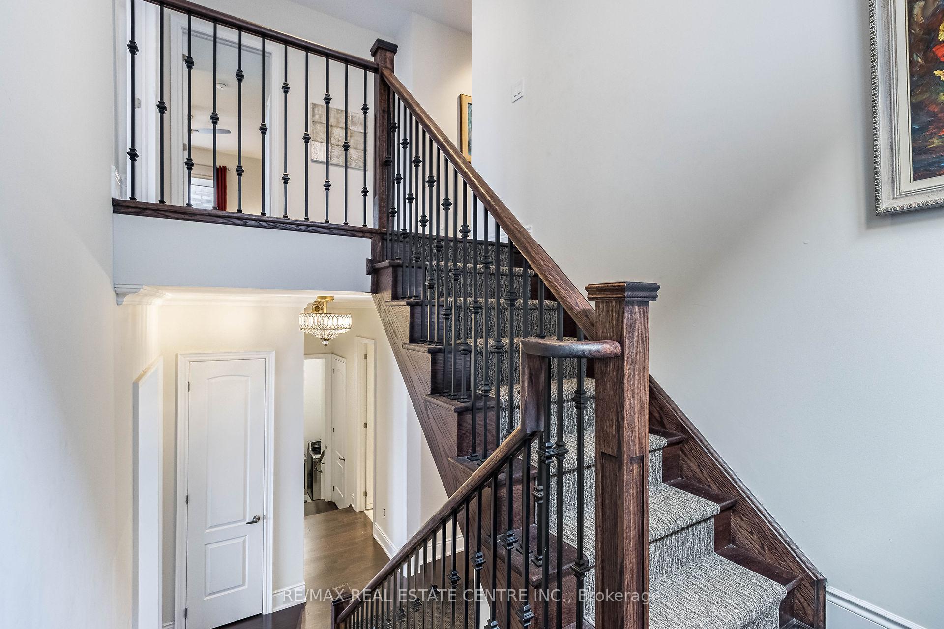 Photo 16 of 35 Arthur Griffin Crescent, Caledon, Caledon East — HOMEH