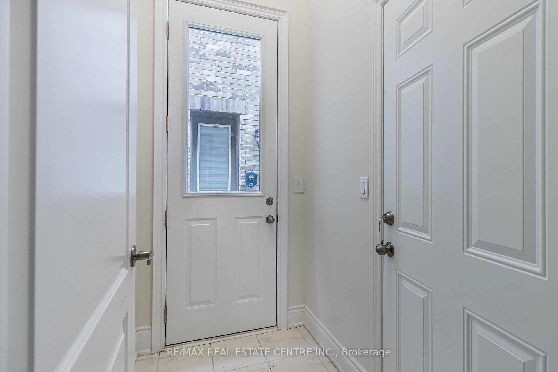 Photo 33 of 35 Arthur Griffin Crescent, Caledon, Caledon East — HOMEH