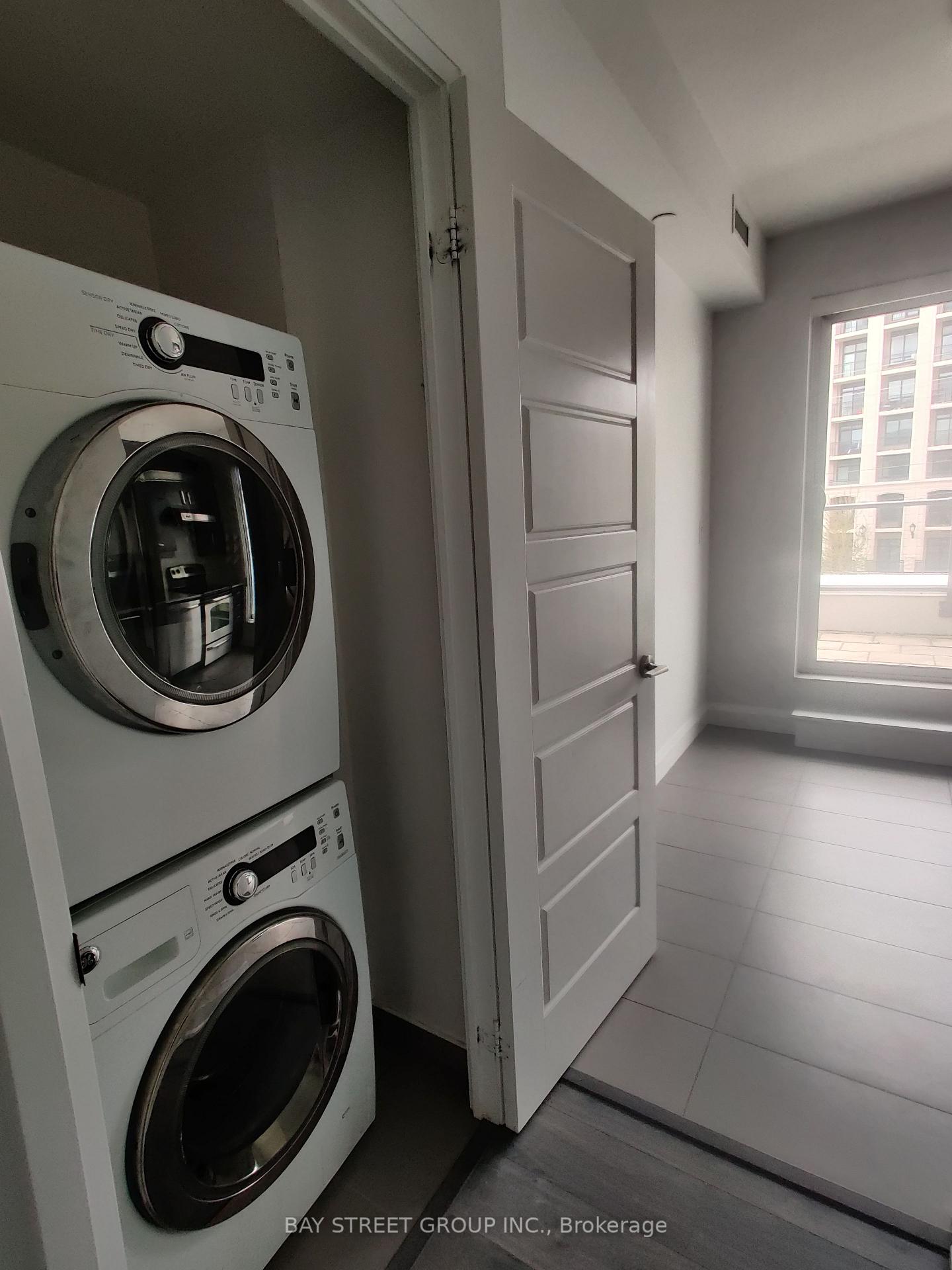 Photo 8 of Unit 316, 8228 Birchmount Road, Markham, Unionville — HOMEH