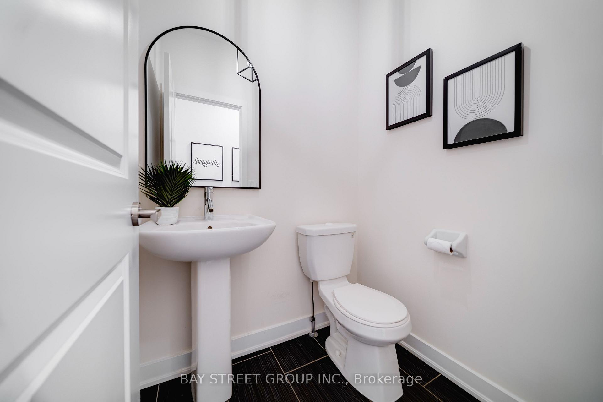 Photo 13 of 42 Dariole Drive, Richmond Hill, Oak Ridges Lake Wilcox — HOMEH