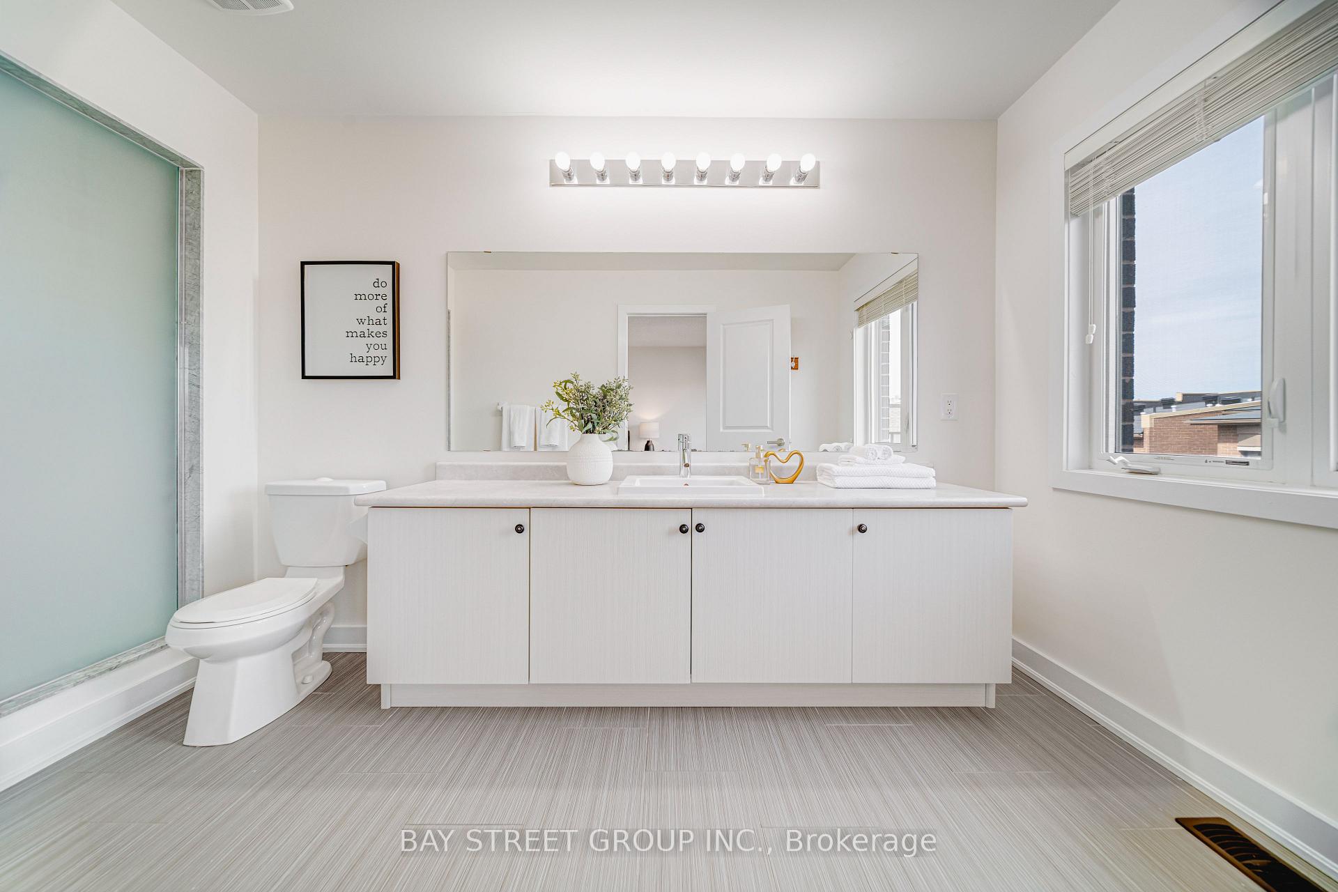 Photo 16 of 42 Dariole Drive, Richmond Hill, Oak Ridges Lake Wilcox — HOMEH