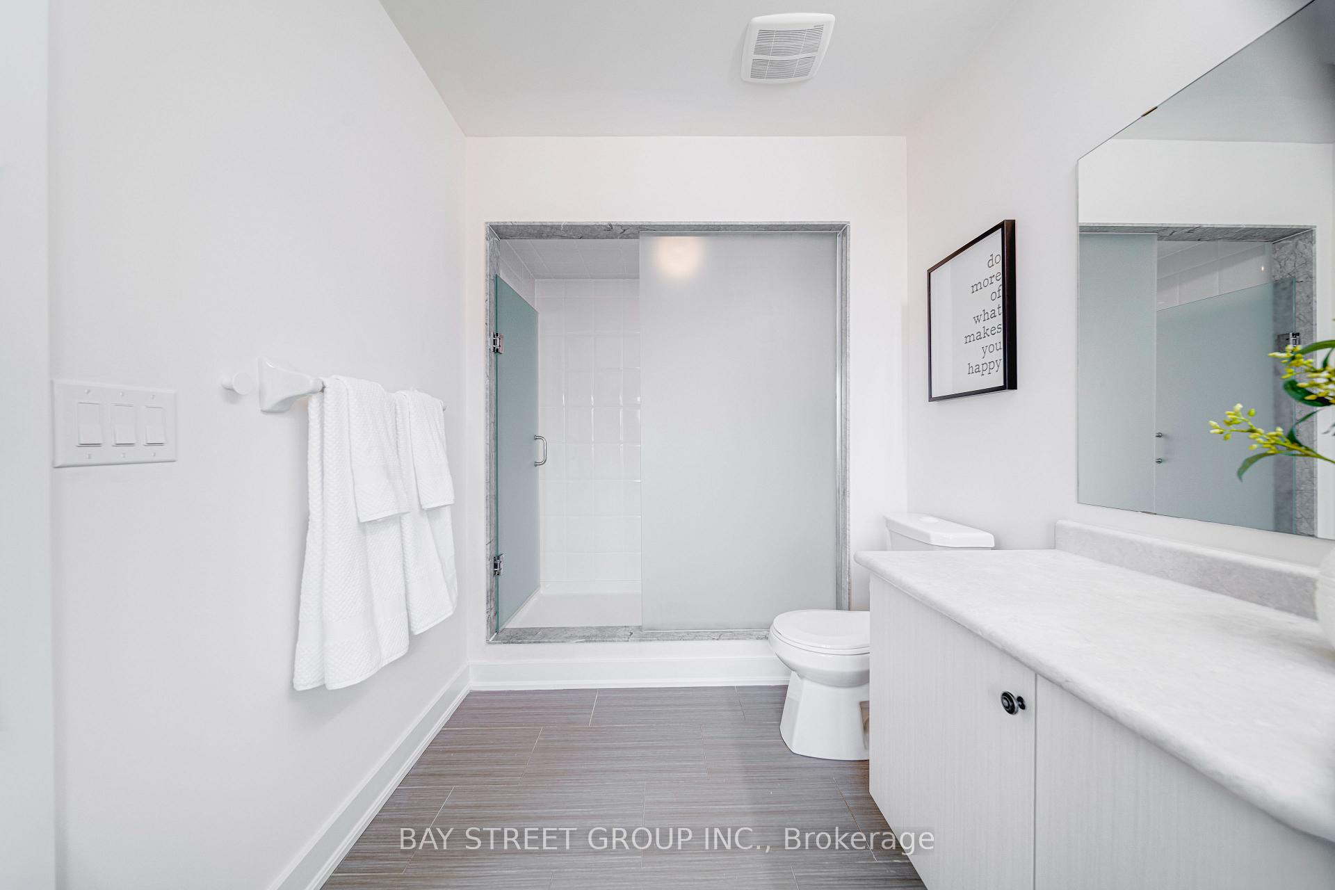 Photo 17 of 42 Dariole Drive, Richmond Hill, Oak Ridges Lake Wilcox — HOMEH