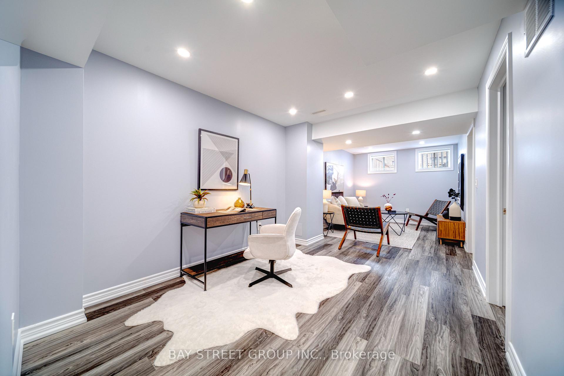 Photo 24 of 42 Dariole Drive, Richmond Hill, Oak Ridges Lake Wilcox — HOMEH