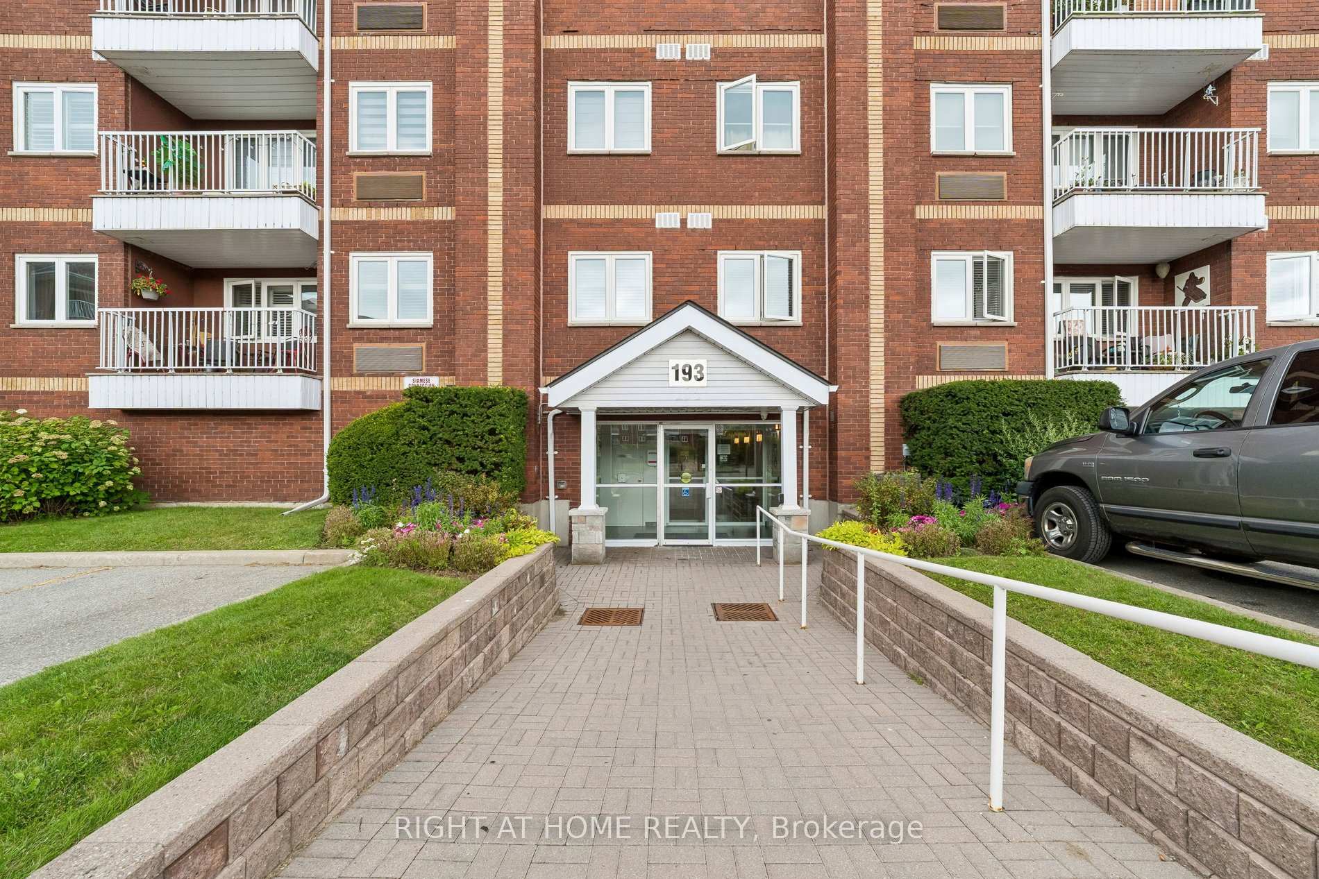 Front of Unit 318, 193 Lake Drive W